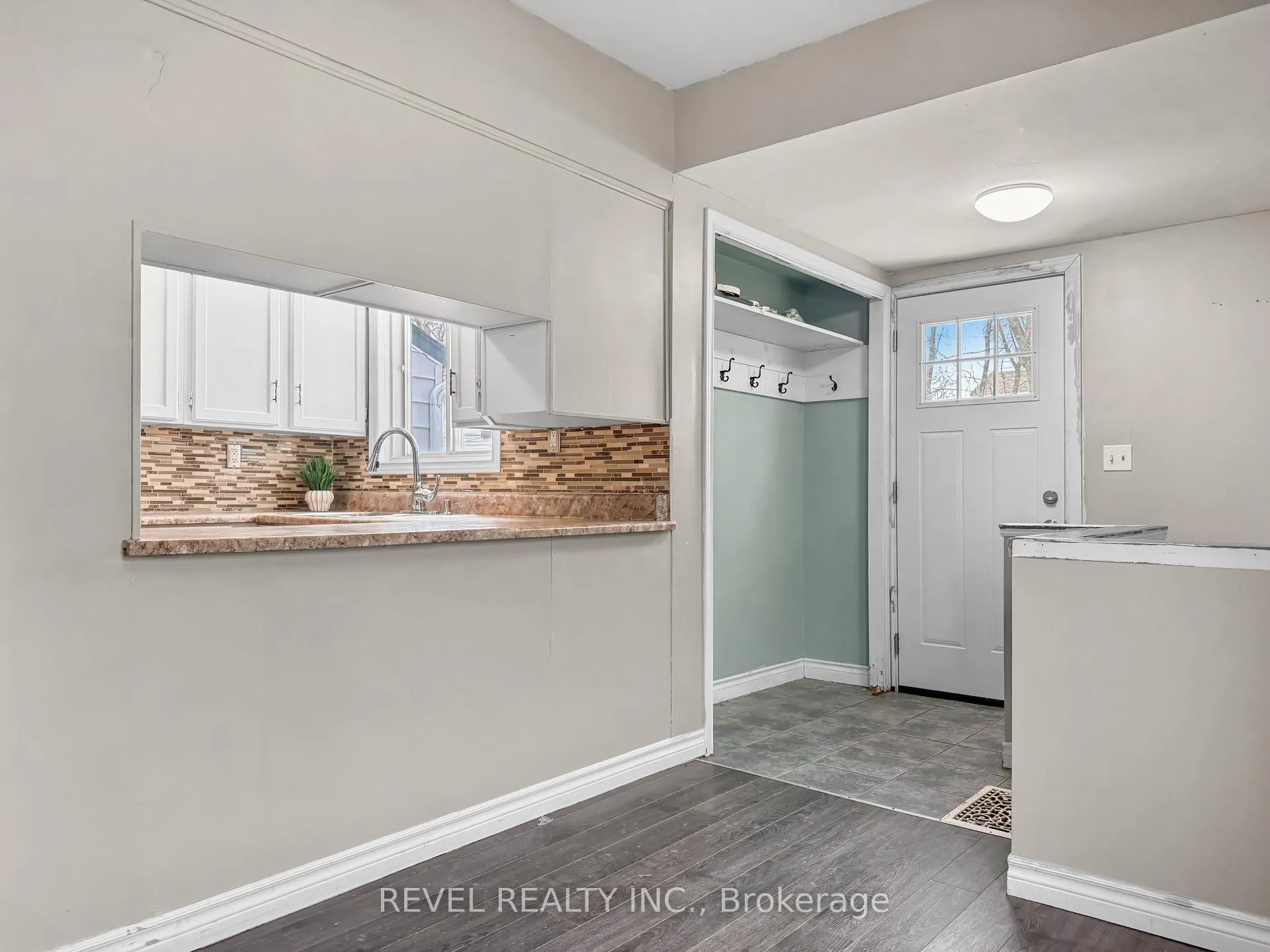 Photo 7 of 264 Cherry Street, Timmins, TNE - Hill District — HOMEH