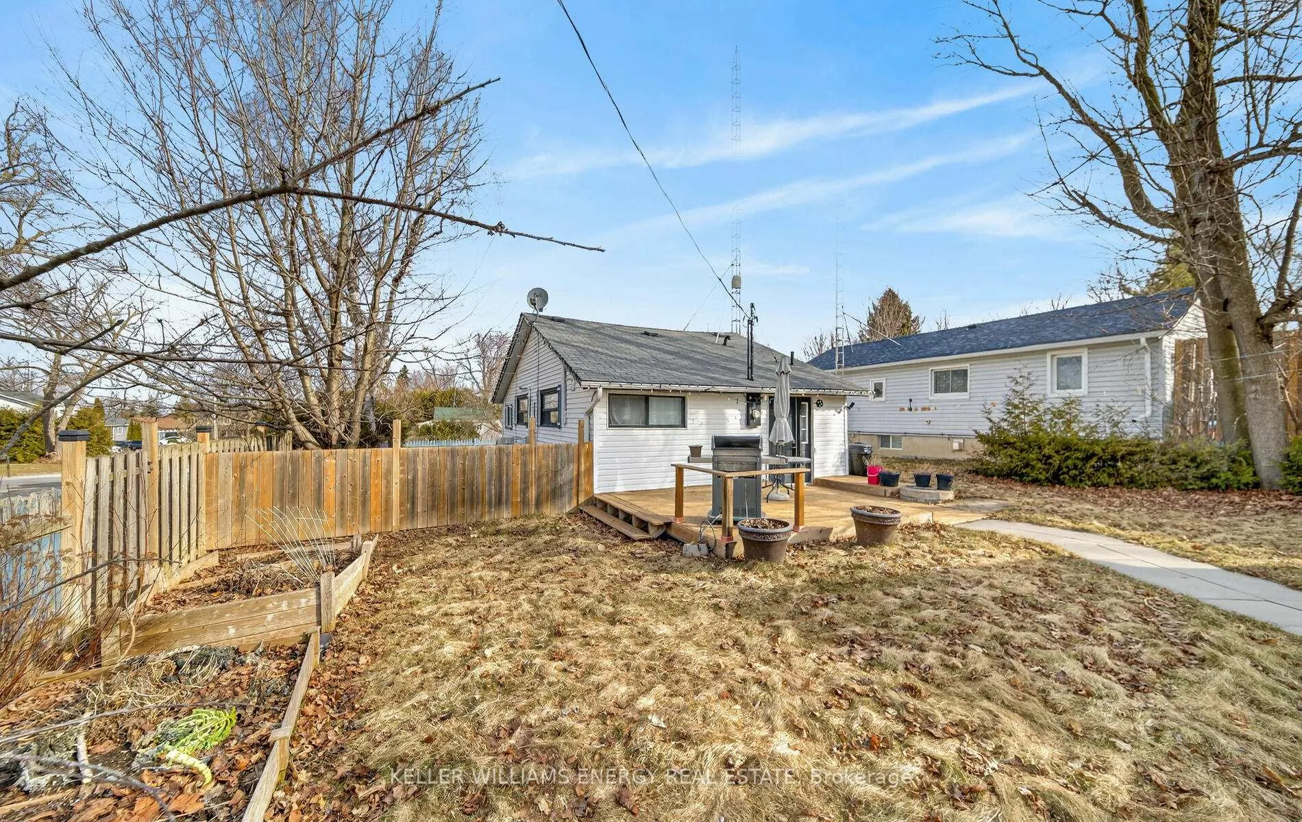 Photo 6 of 108 Centre Street, Scugog, Rural Scugog — HOMEH