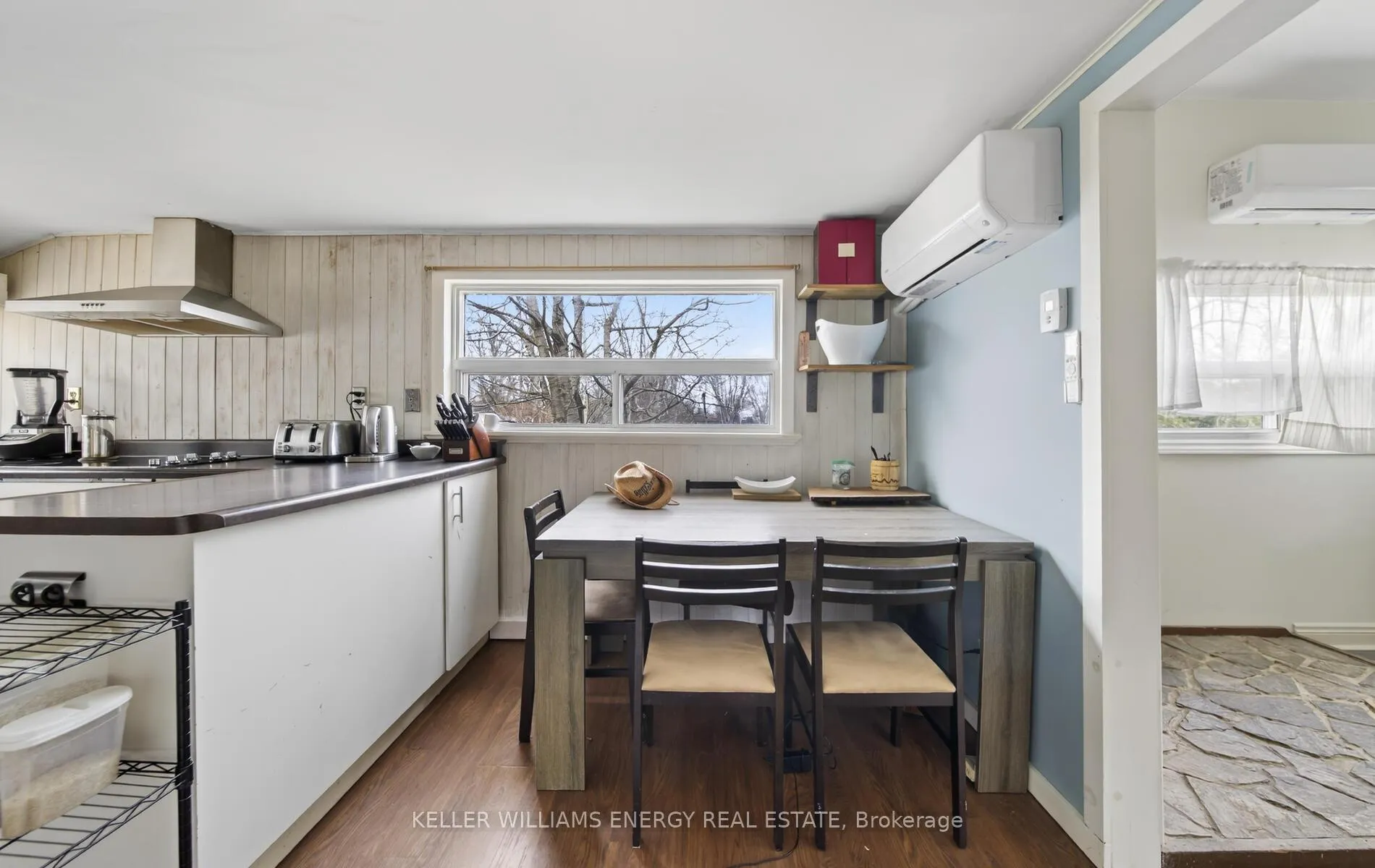 Photo 16 of 108 Centre Street, Scugog, Rural Scugog — HOMEH