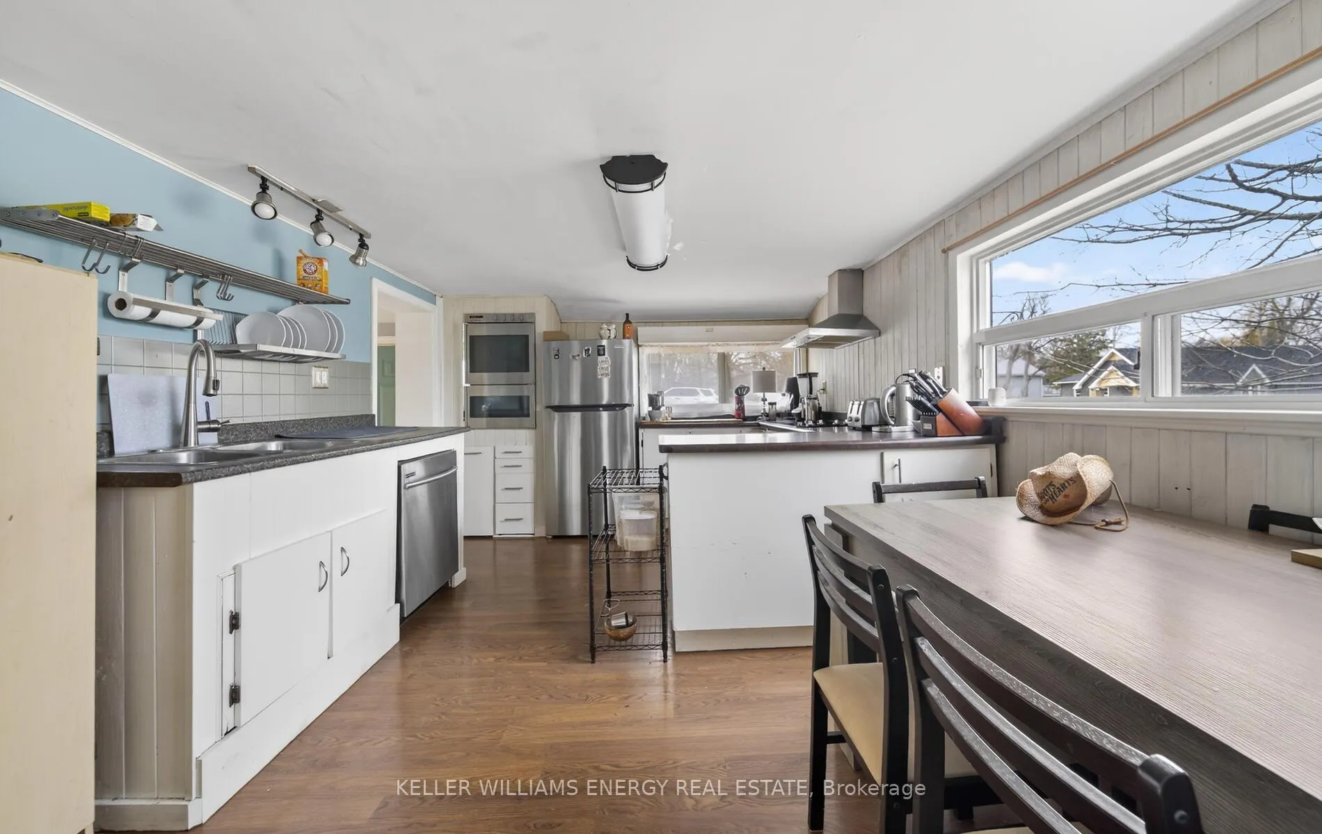 Photo 17 of 108 Centre Street, Scugog, Rural Scugog — HOMEH