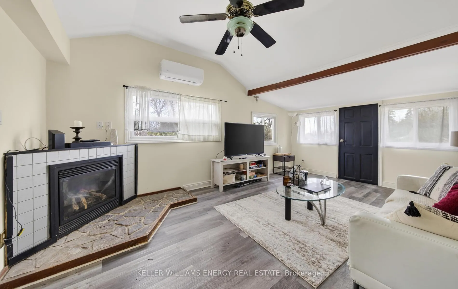Photo 19 of 108 Centre Street, Scugog, Rural Scugog — HOMEH