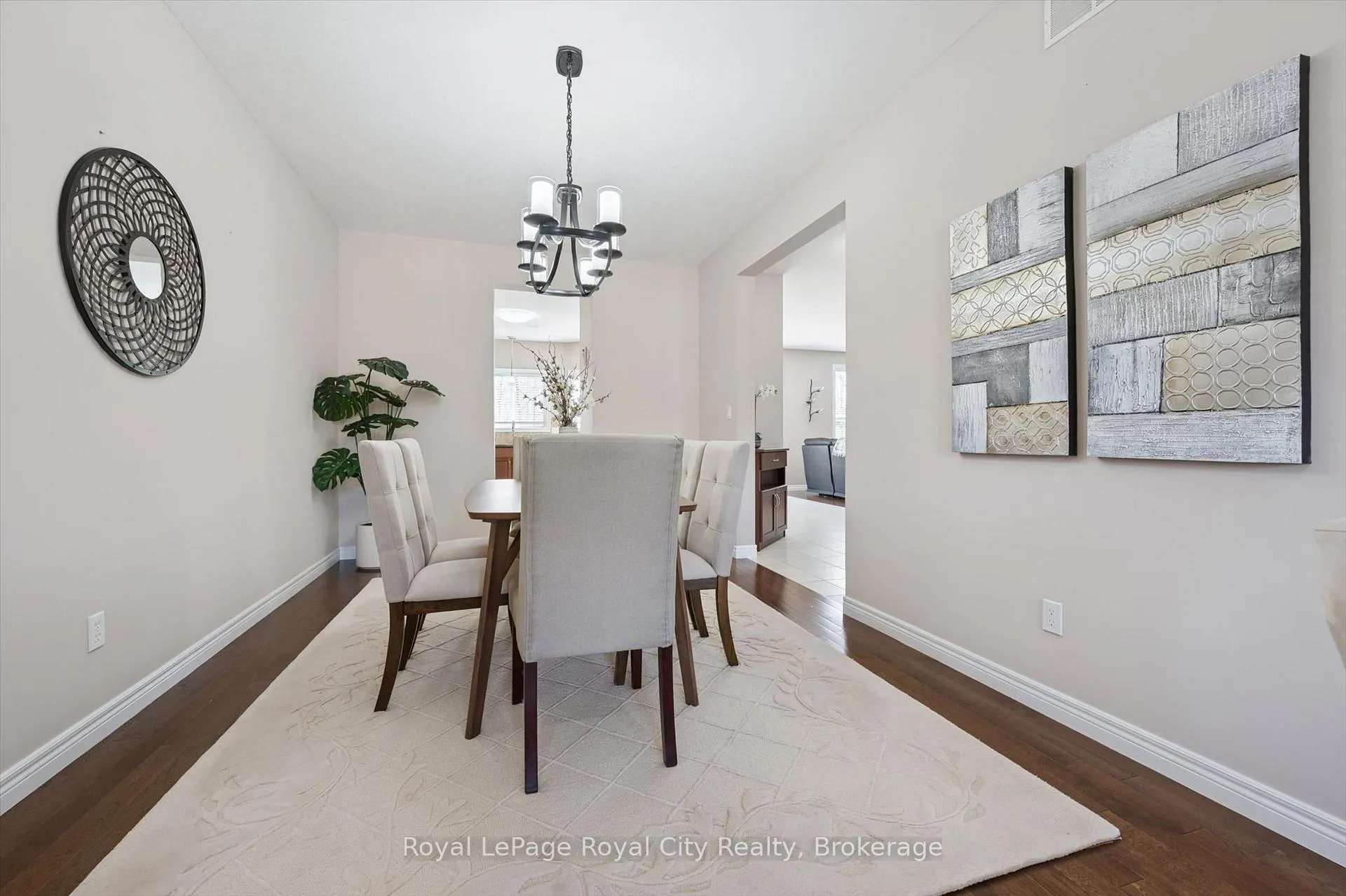 Photo 7 of 760 Willow Road, Guelph, Willow West/Sugarbush/West Acres — HOMEH