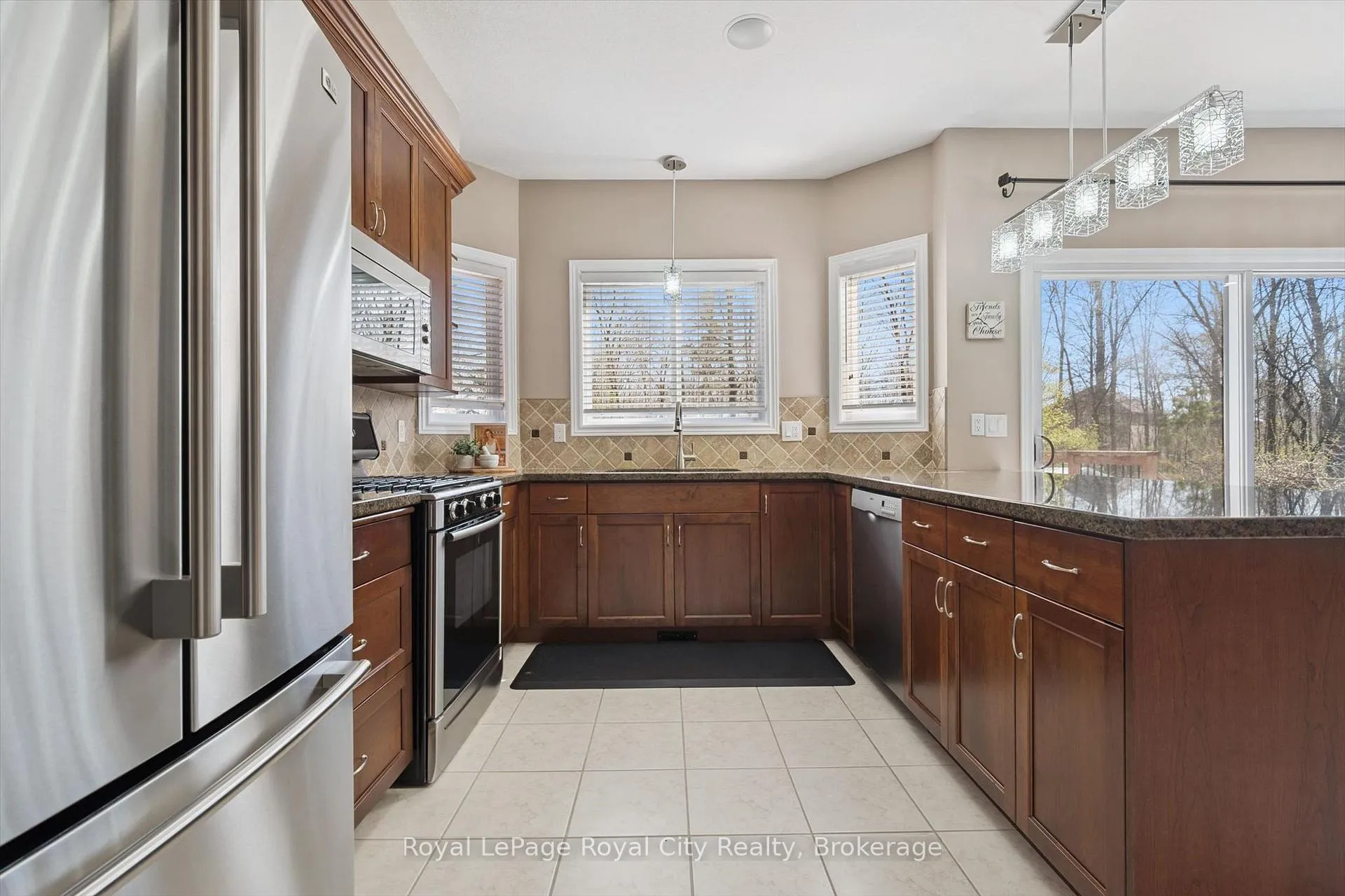 Photo 20 of 760 Willow Road, Guelph, Willow West/Sugarbush/West Acres — HOMEH