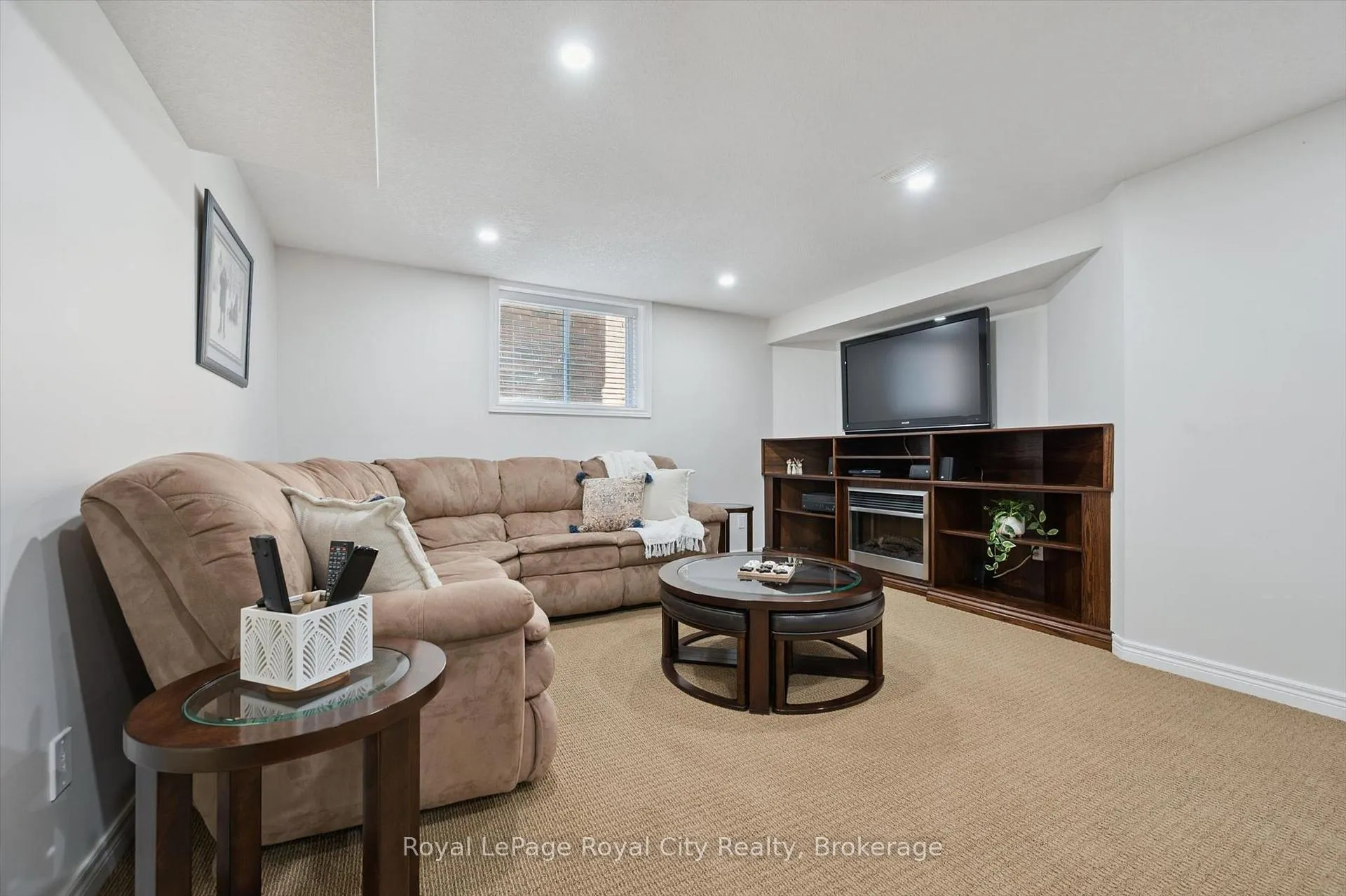 Photo 37 of 760 Willow Road, Guelph, Willow West/Sugarbush/West Acres — HOMEH