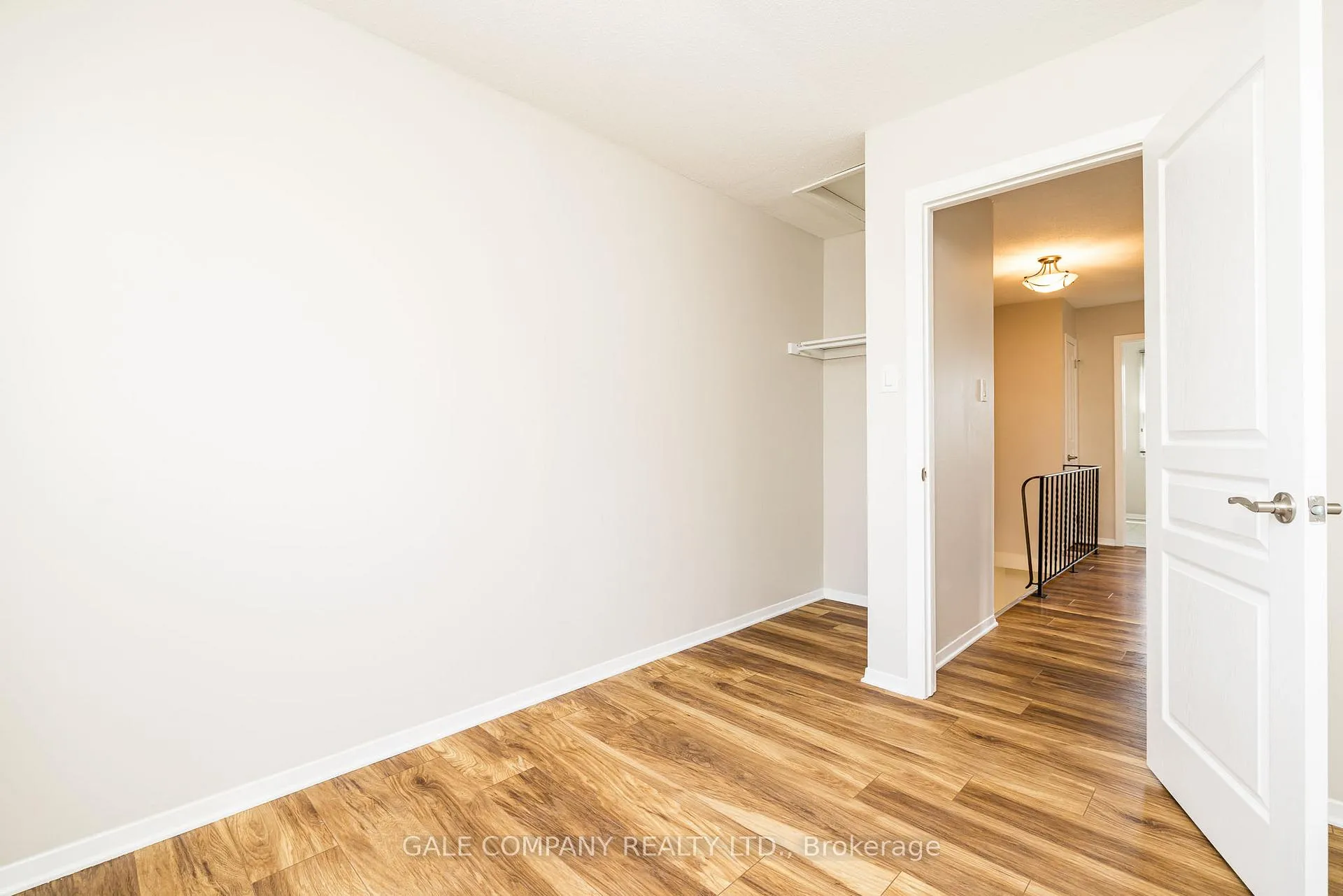 Photo 21 of 193 Edward Street S, Arnprior — HOMEH