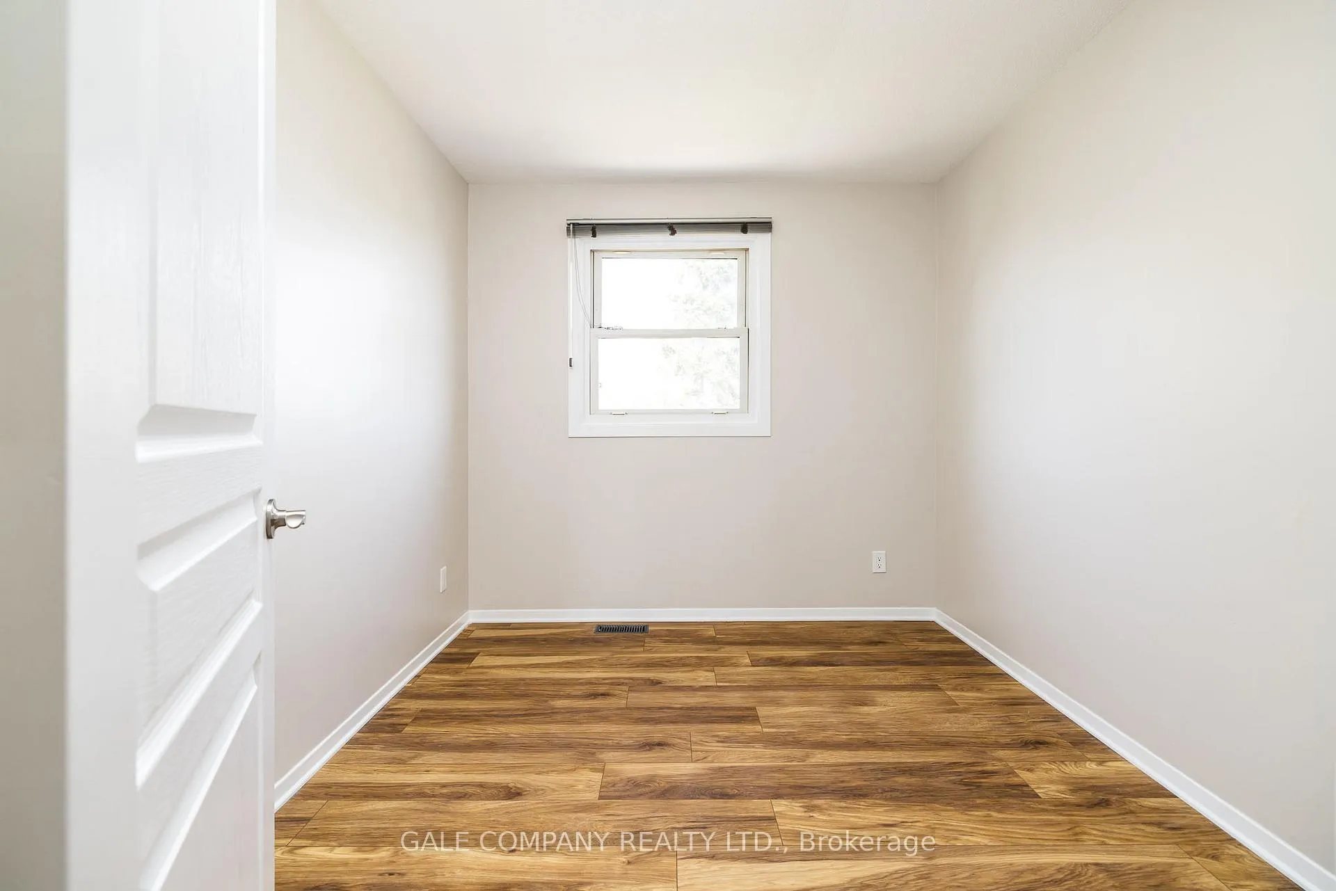 Photo 22 of 193 Edward Street S, Arnprior — HOMEH