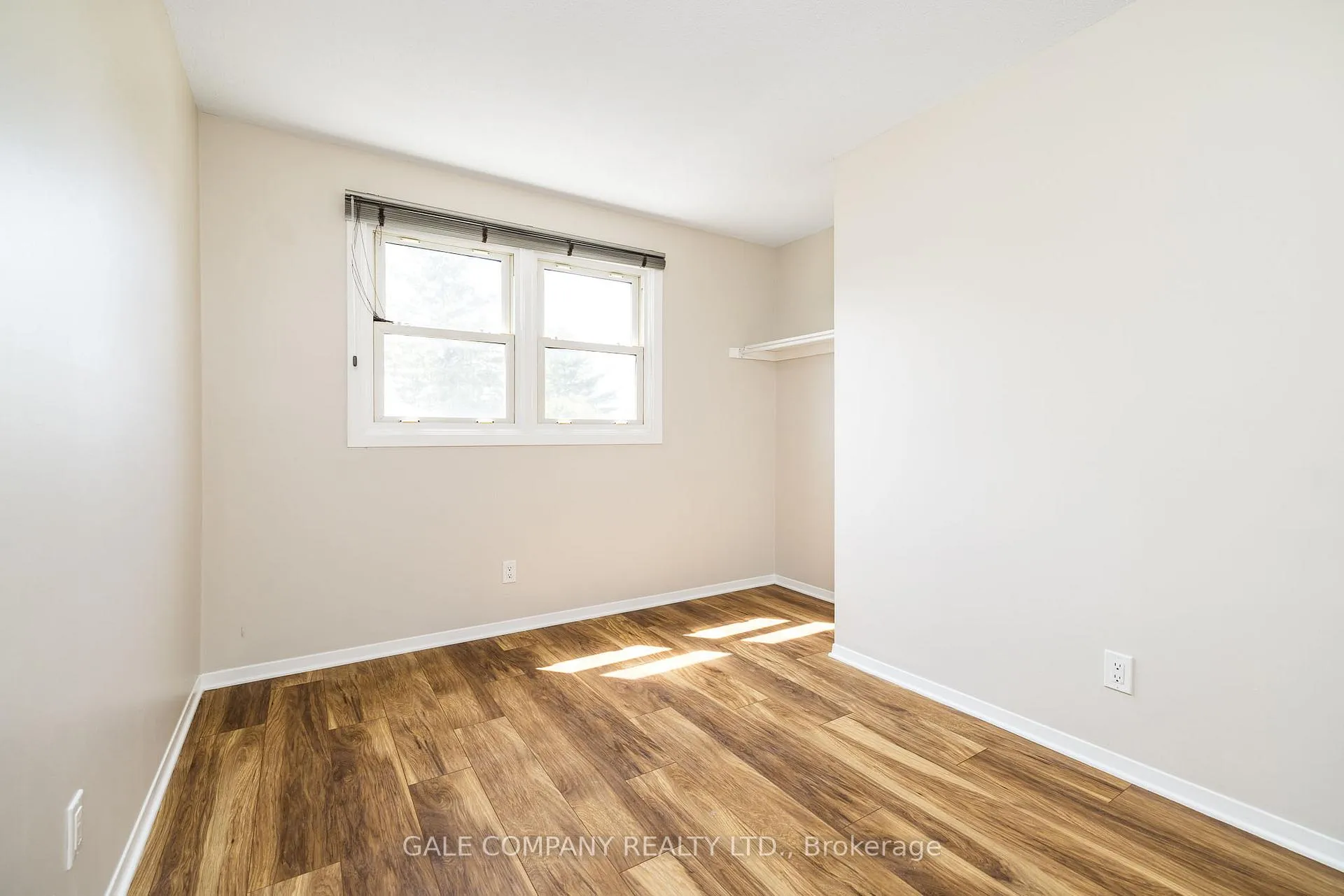 Photo 24 of 193 Edward Street S, Arnprior — HOMEH