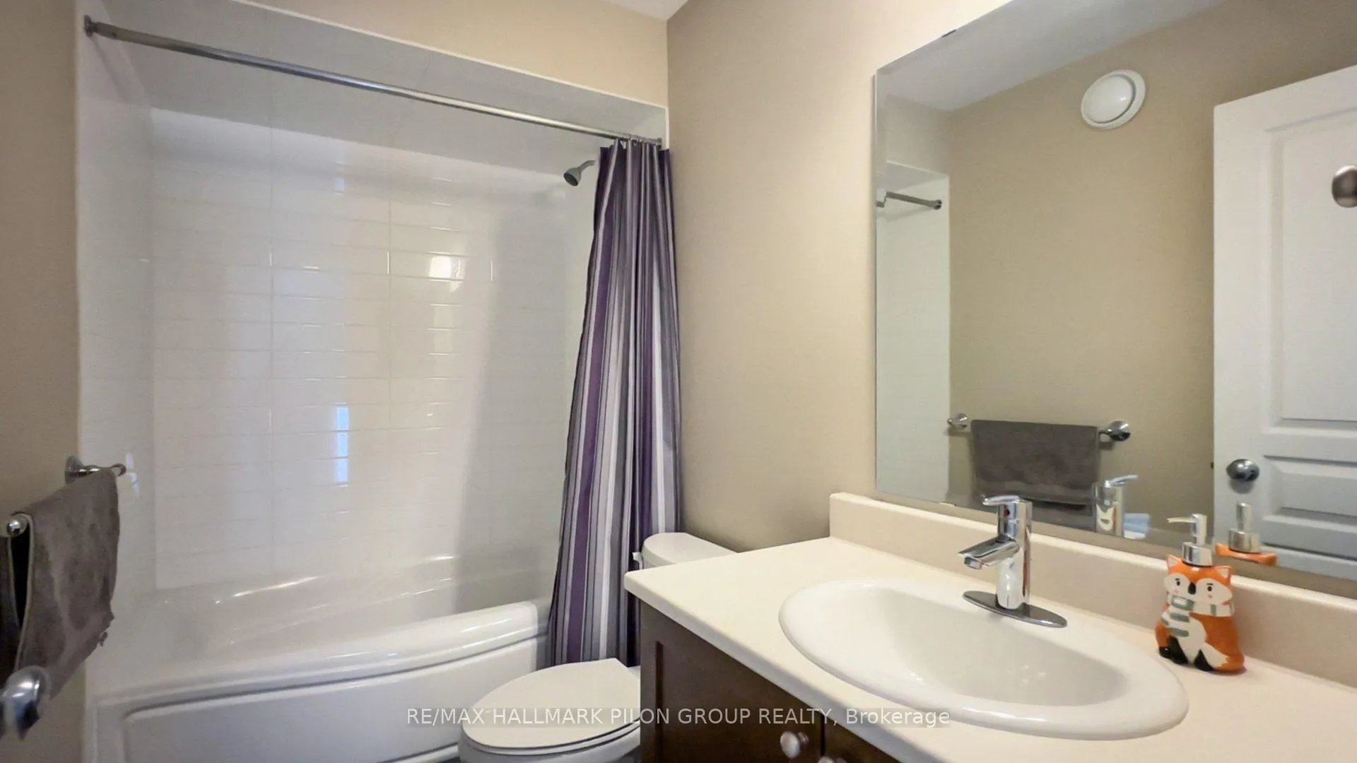 Photo 20 of 865 Contour Street, Ottawa, Mer Bleue/Bradley Estates/Anderson Park — HOMEH