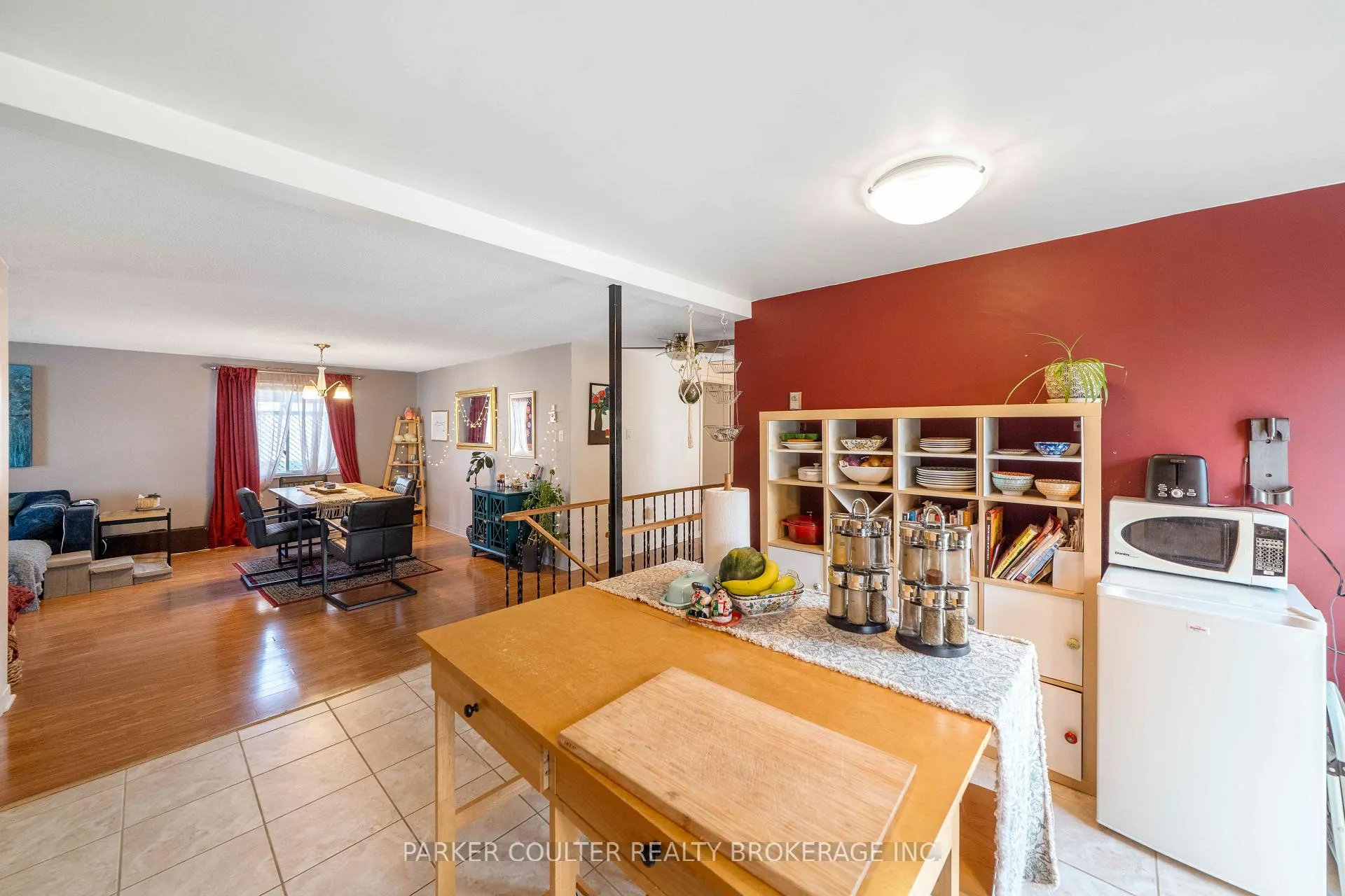 Photo 24 of 10 Ford Street, Barrie, Sunnidale — HOMEH