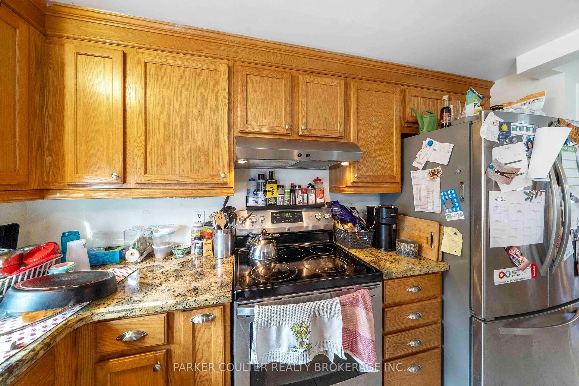 Photo 25 of 10 Ford Street, Barrie, Sunnidale — HOMEH