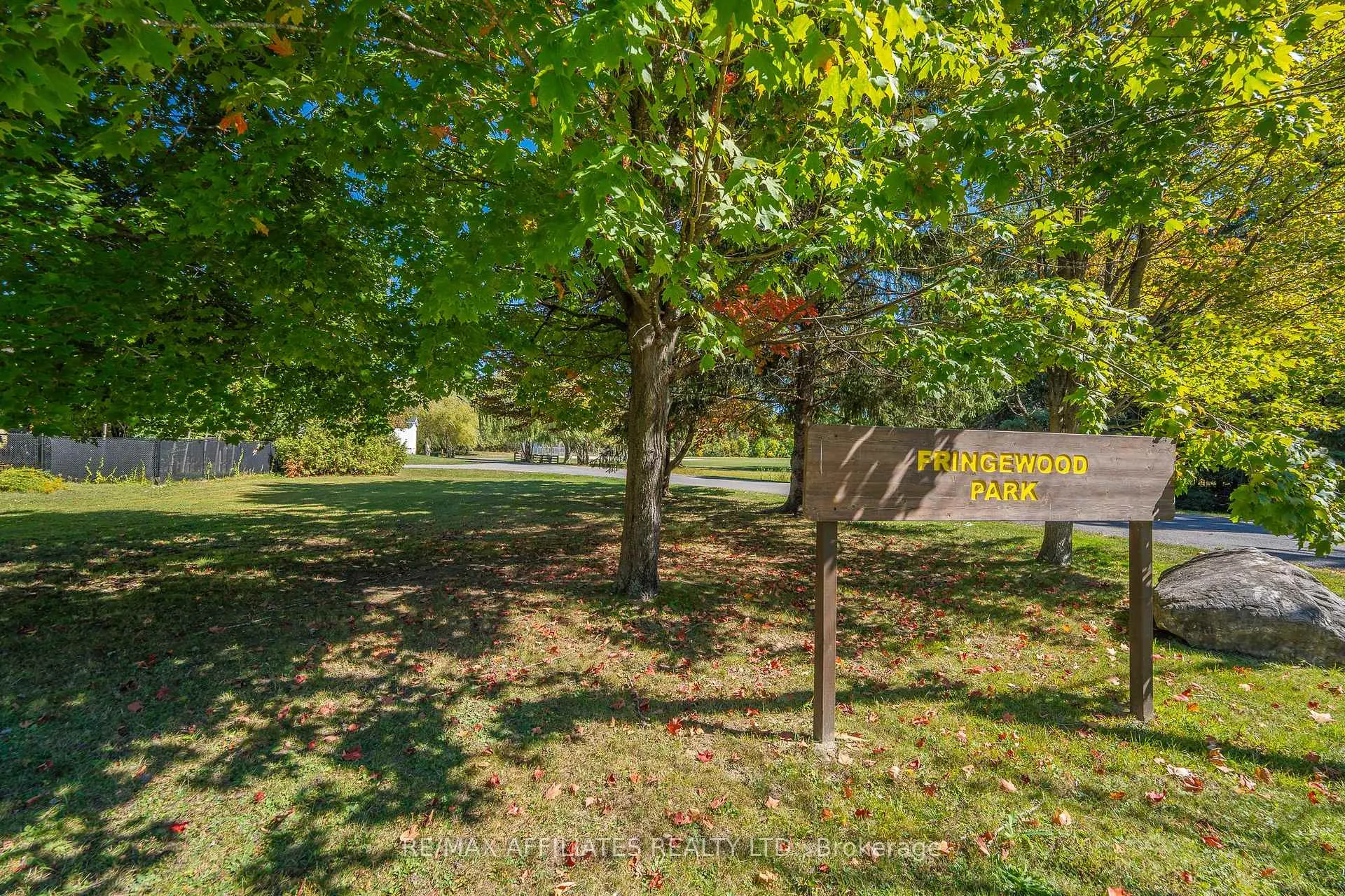 Photo 30 of 5 Fringewood Drive, Ottawa, Fringewood — HOMEH