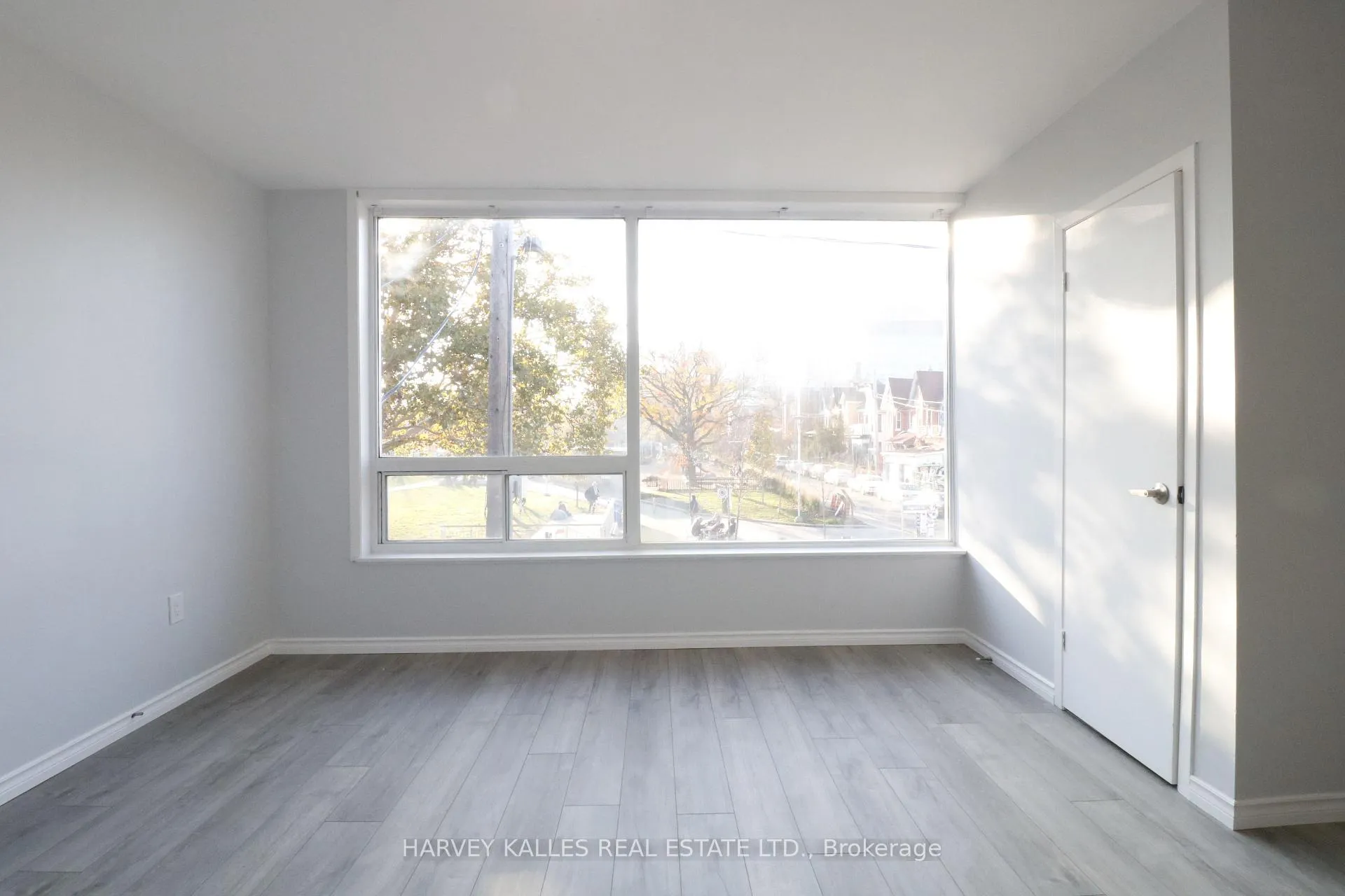 Photo 8 of Unit A, 199 Augusta Avenue, Toronto, Kensington-Chinatown — HOMEH