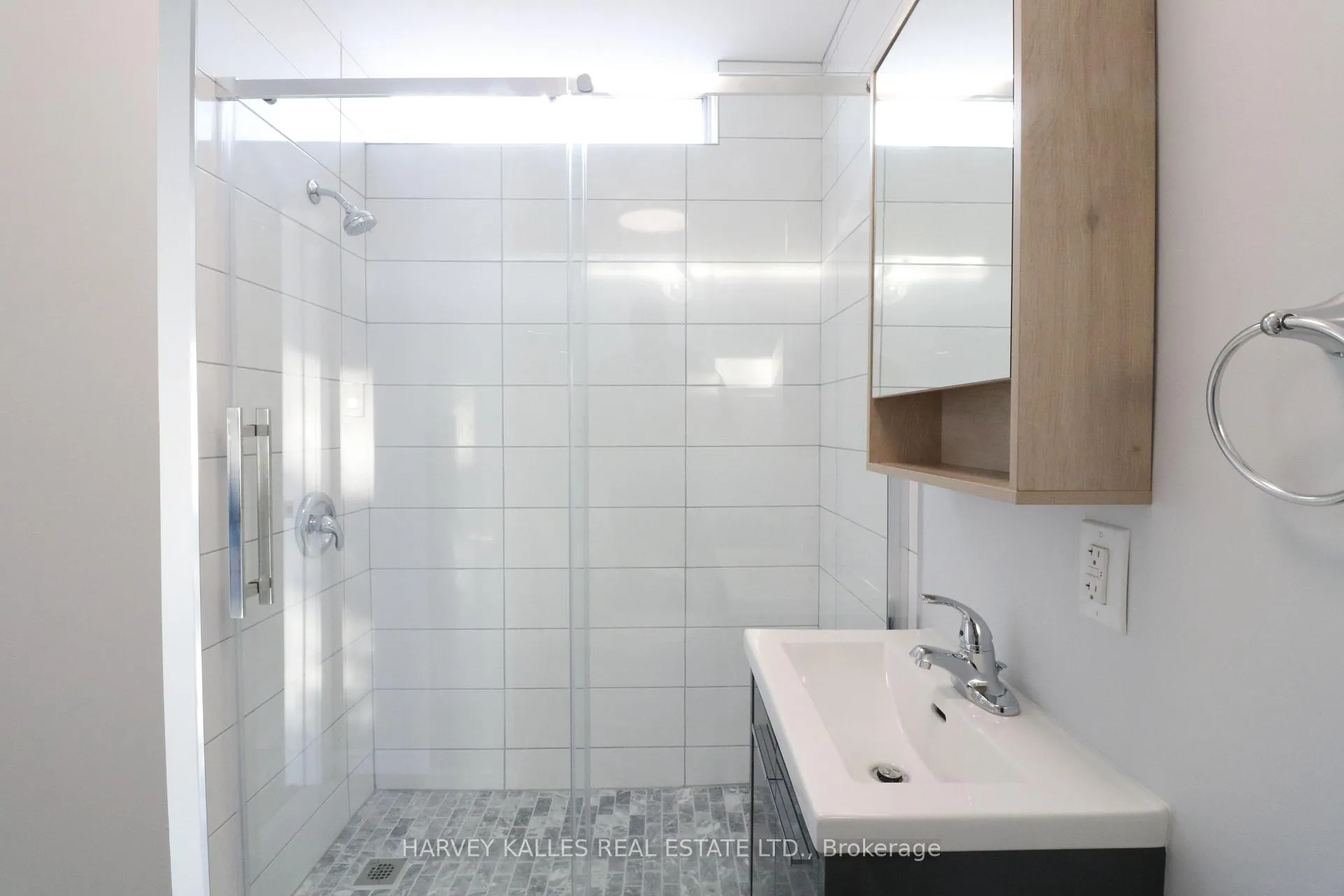 Photo 13 of Unit A, 199 Augusta Avenue, Toronto, Kensington-Chinatown — HOMEH