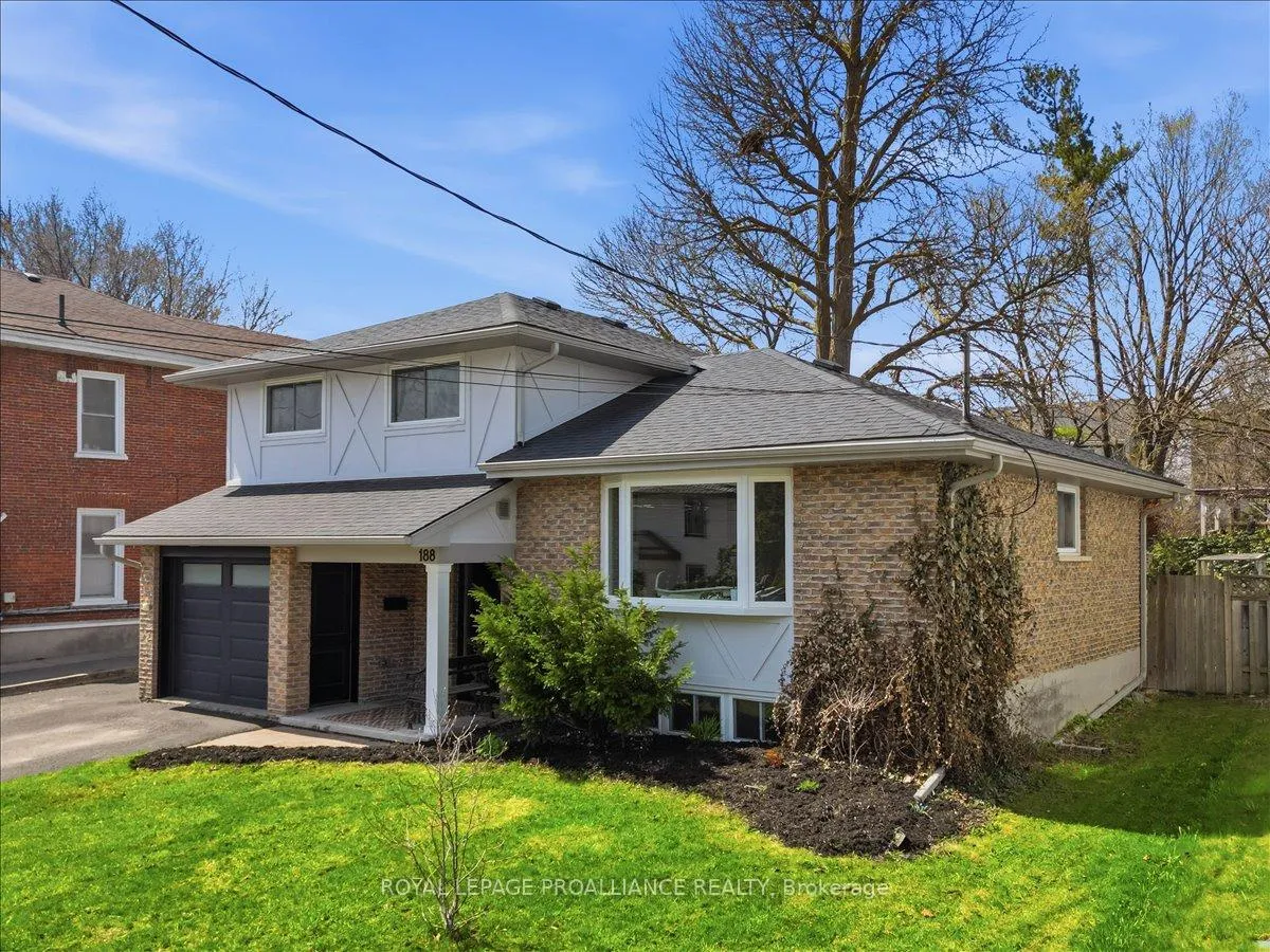 Photo 2 of 188 Albert Street, Belleville, Belleville Ward — HOMEH