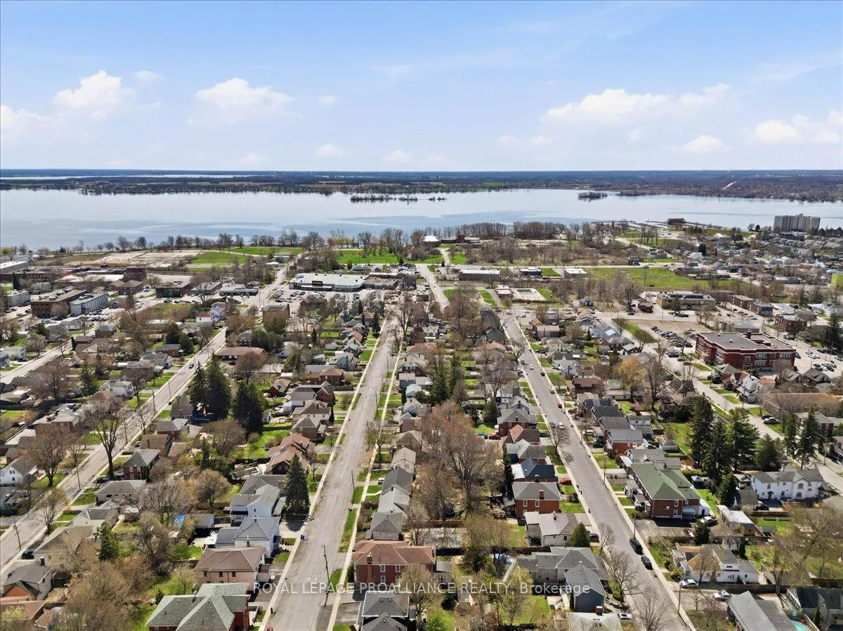 Photo 38 of 188 Albert Street, Belleville, Belleville Ward — HOMEH