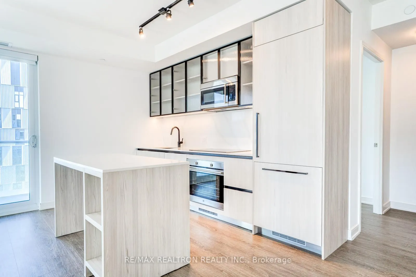 Photo 7 of Unit 1213, 425 Front Street E, Toronto, Waterfront Communities — HOMEH