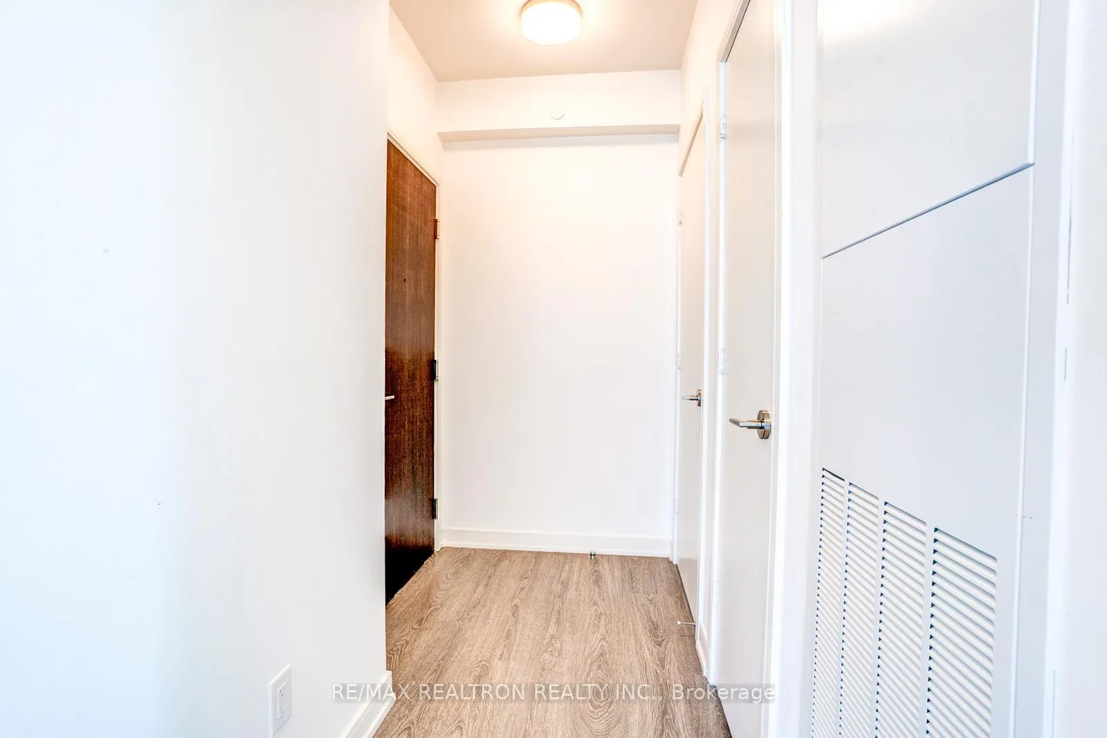 Photo 15 of Unit 1213, 425 Front Street E, Toronto, Waterfront Communities — HOMEH