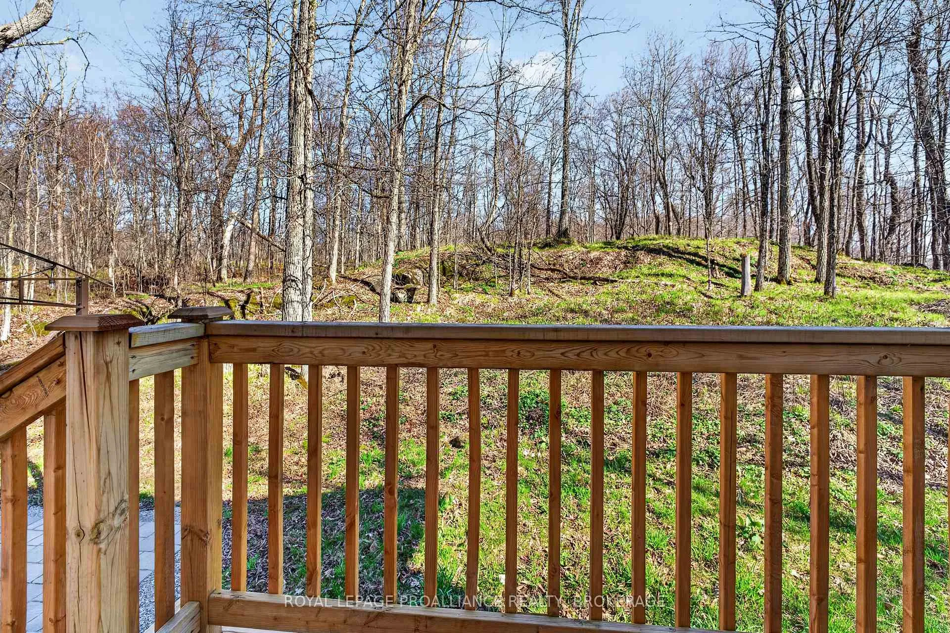 Photo 11 of 289 Maple Grove Lane, Frontenac, Frontenac South — HOMEH