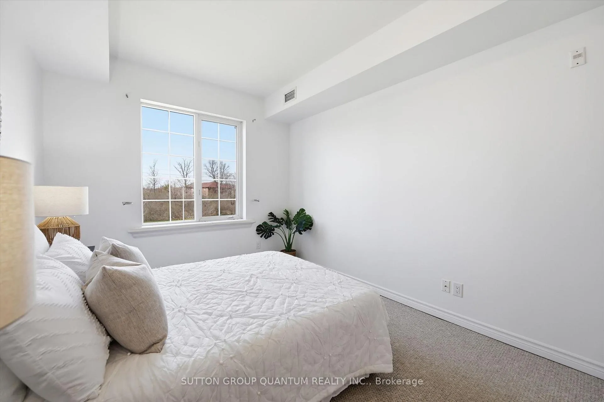 Photo 18 of Unit 304, 2300 Upper Middle Road W, Oakville, Glen Abbey — HOMEH