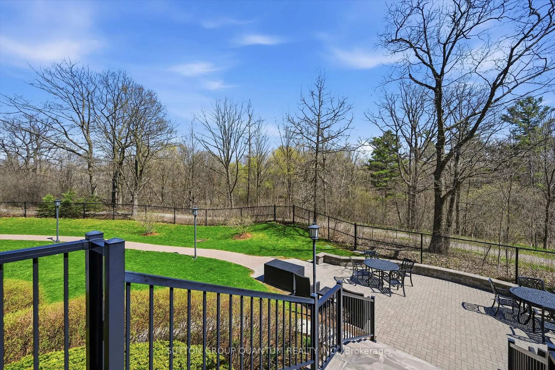 Photo 32 of Unit 304, 2300 Upper Middle Road W, Oakville, Glen Abbey — HOMEH