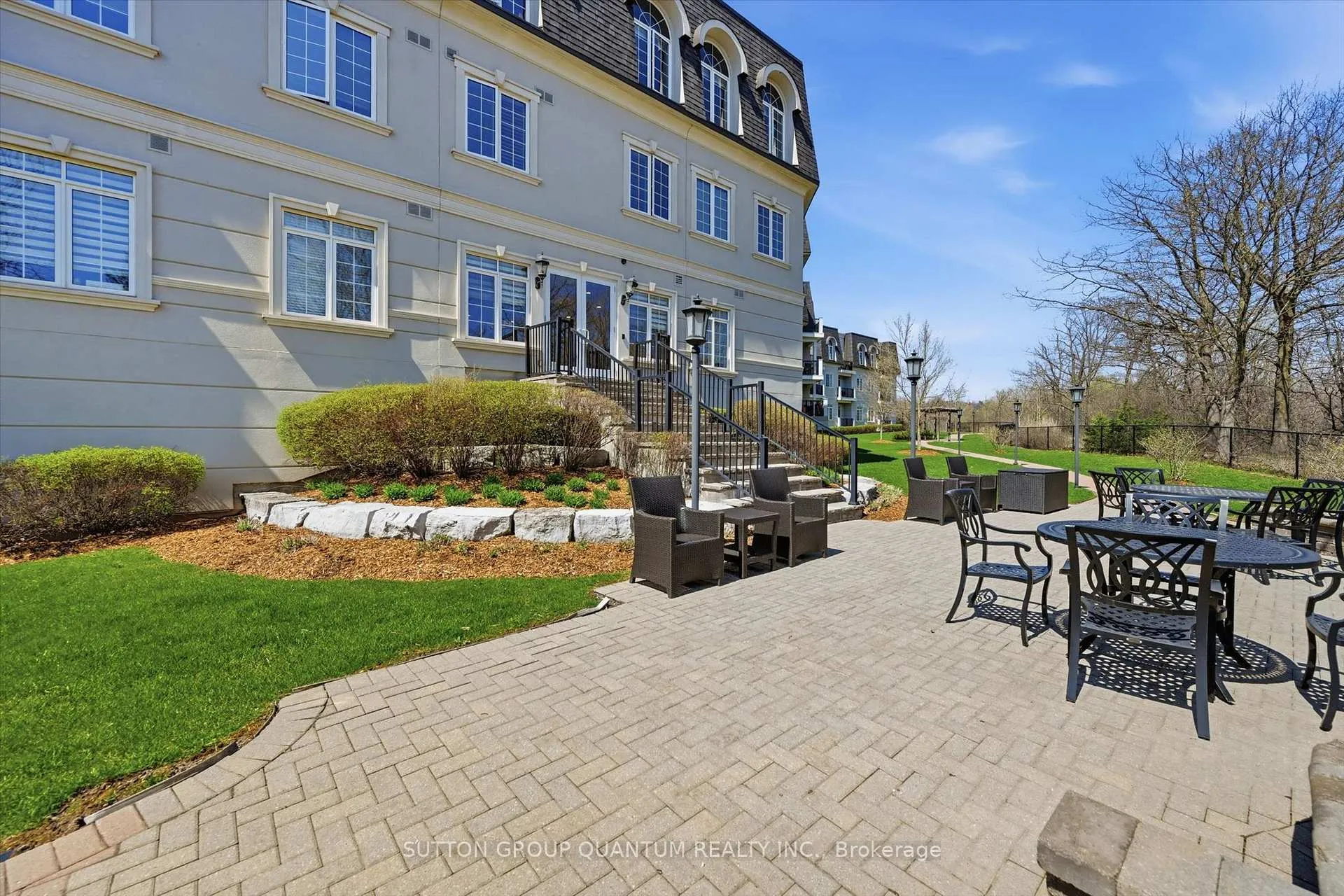 Photo 34 of Unit 304, 2300 Upper Middle Road W, Oakville, Glen Abbey — HOMEH