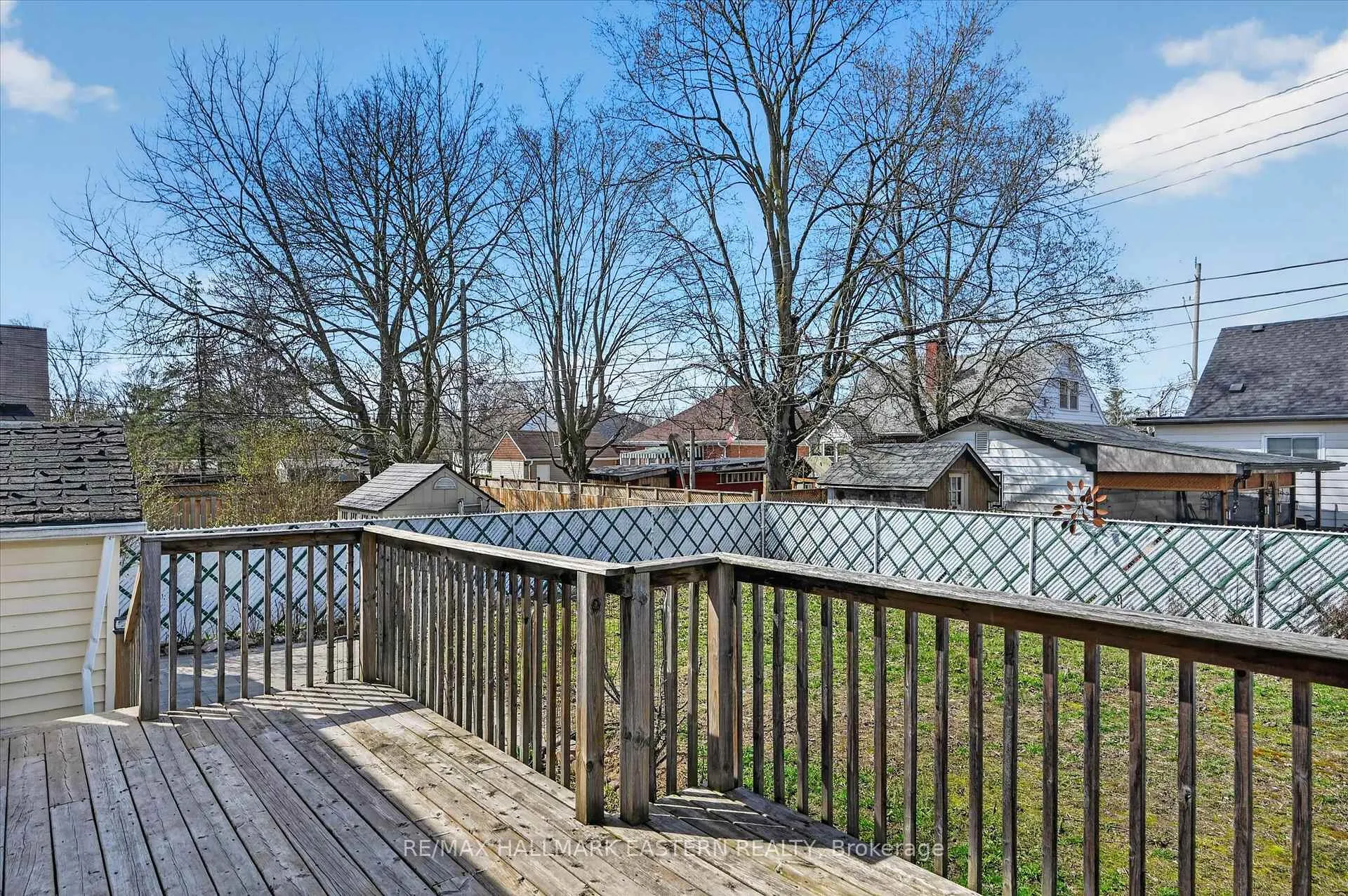 Photo 20 of 561 Spruce Avenue, Peterborough, Otonabee Ward 1 — HOMEH