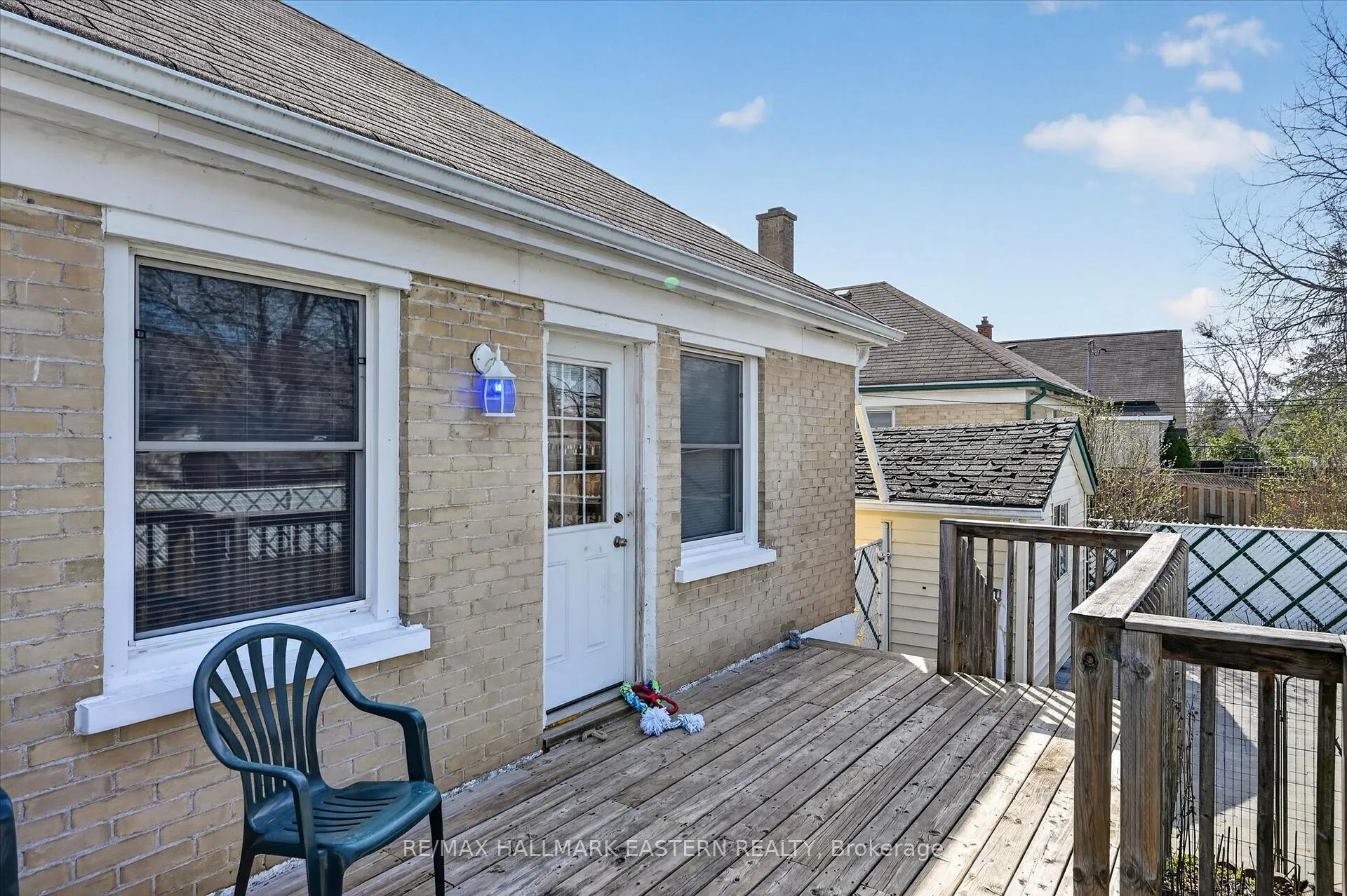 Photo 22 of 561 Spruce Avenue, Peterborough, Otonabee Ward 1 — HOMEH