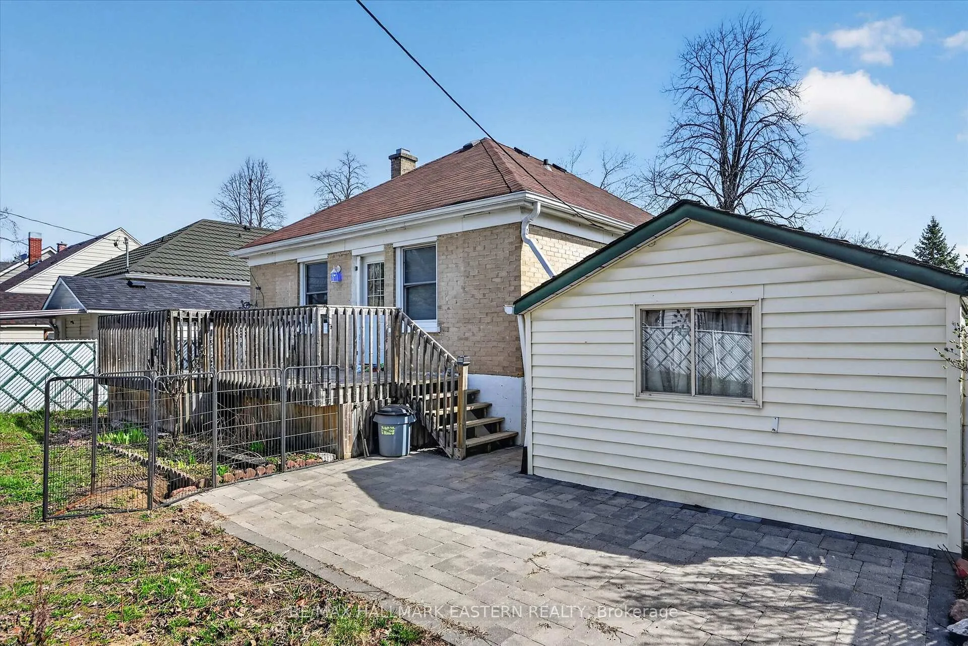 Photo 23 of 561 Spruce Avenue, Peterborough, Otonabee Ward 1 — HOMEH