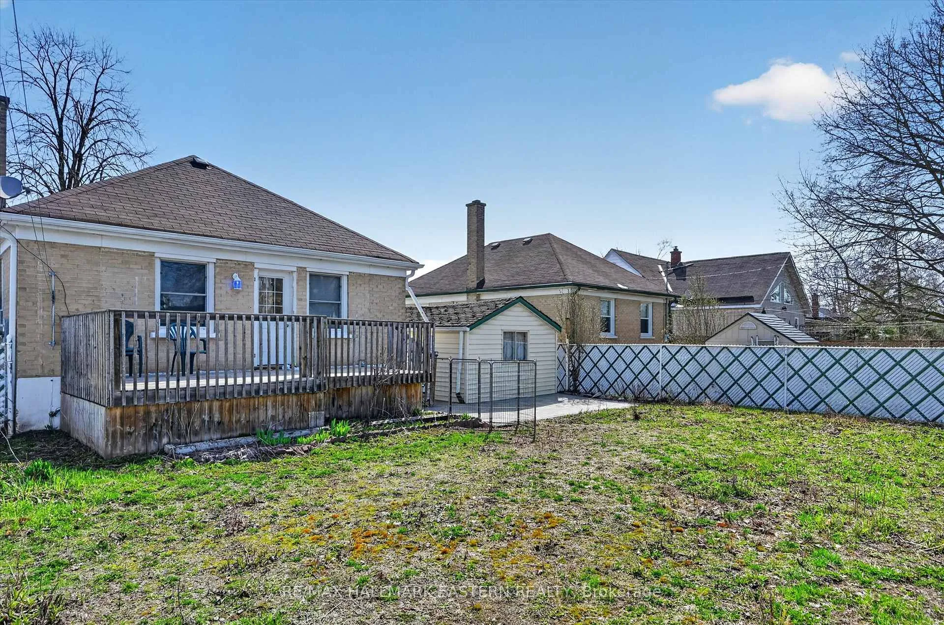 Photo 25 of 561 Spruce Avenue, Peterborough, Otonabee Ward 1 — HOMEH