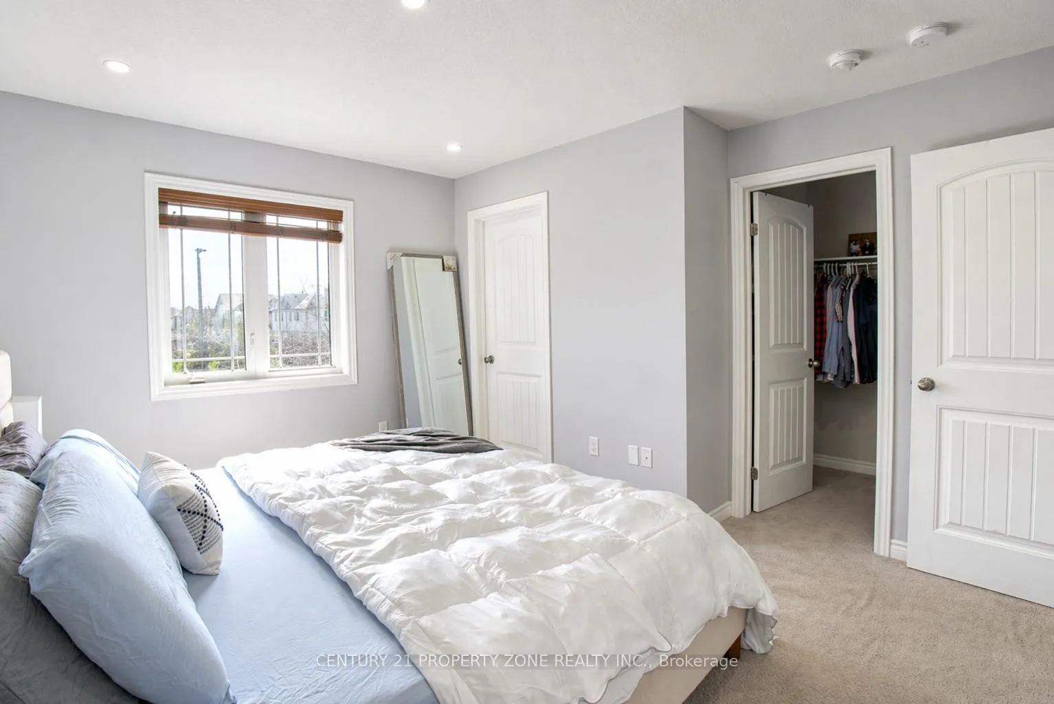 Photo 11 of Unit 79W, 79 Westminster Crescent, Centre Wellington, Fergus — HOMEH