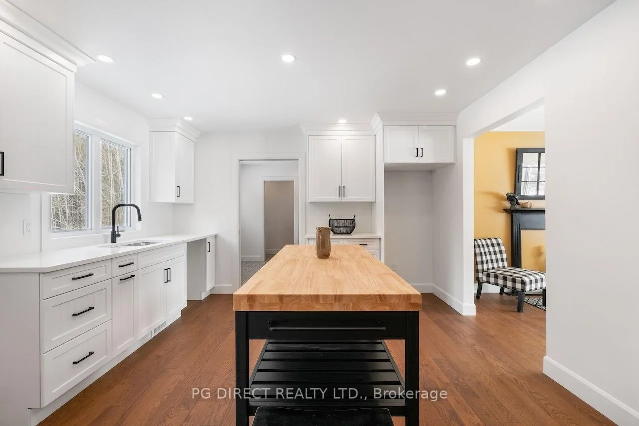 Photo 4 of 3720 Barton Road, Augusta, Augusta Twp — HOMEH