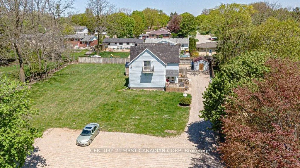 Photo 4 of 431 Albert Street, Strathroy-Caradoc, NW — HOMEH