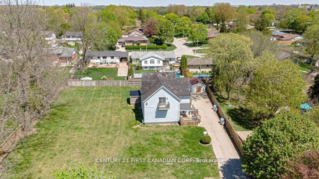 Photo 6 of 431 Albert Street, Strathroy-Caradoc, NW — HOMEH