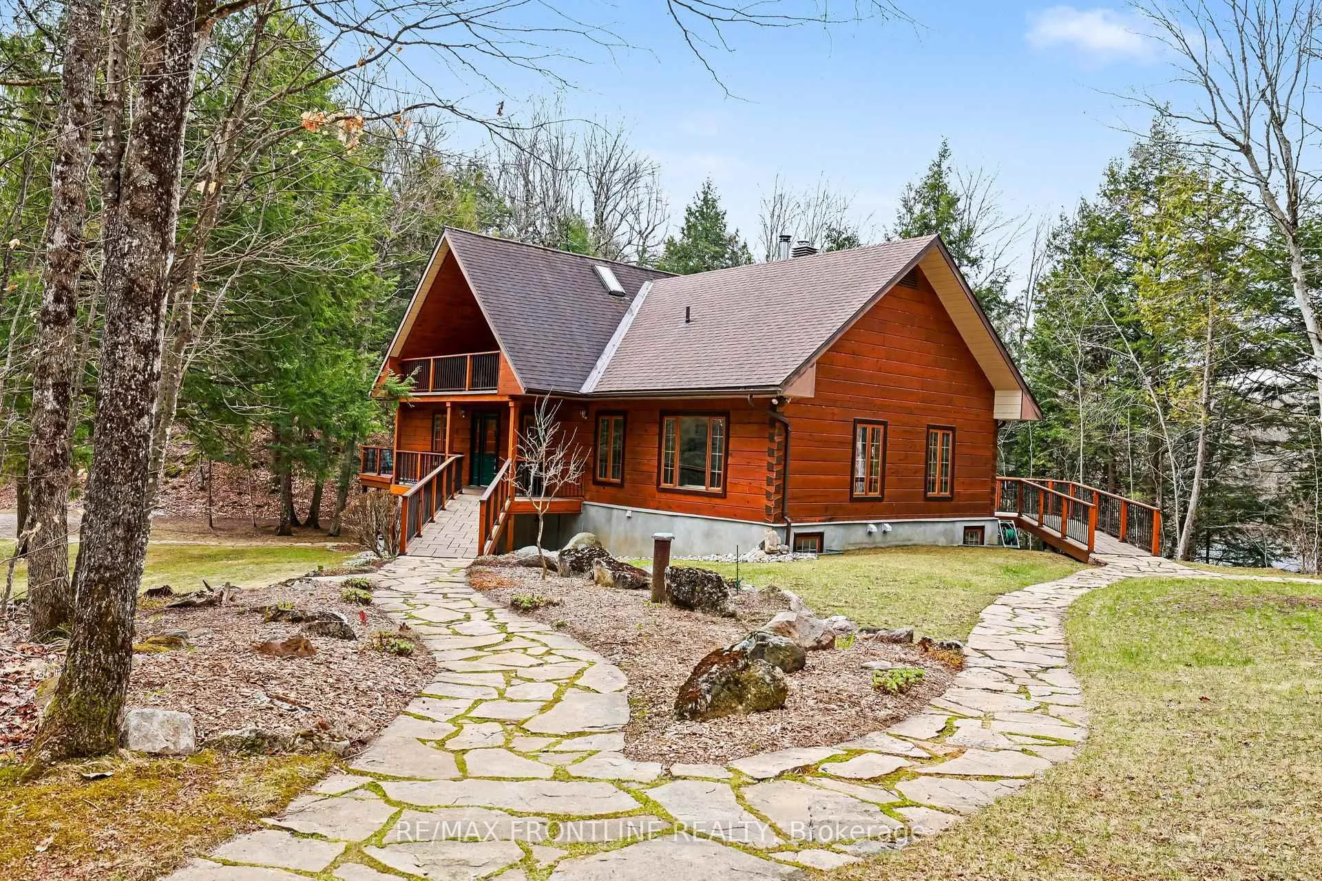 Photo 1 of 1337 Fallbrook Road, Tay Valley, Bathurst/Burgess & Sherbrooke (Bathurst) Twp — HOMEH