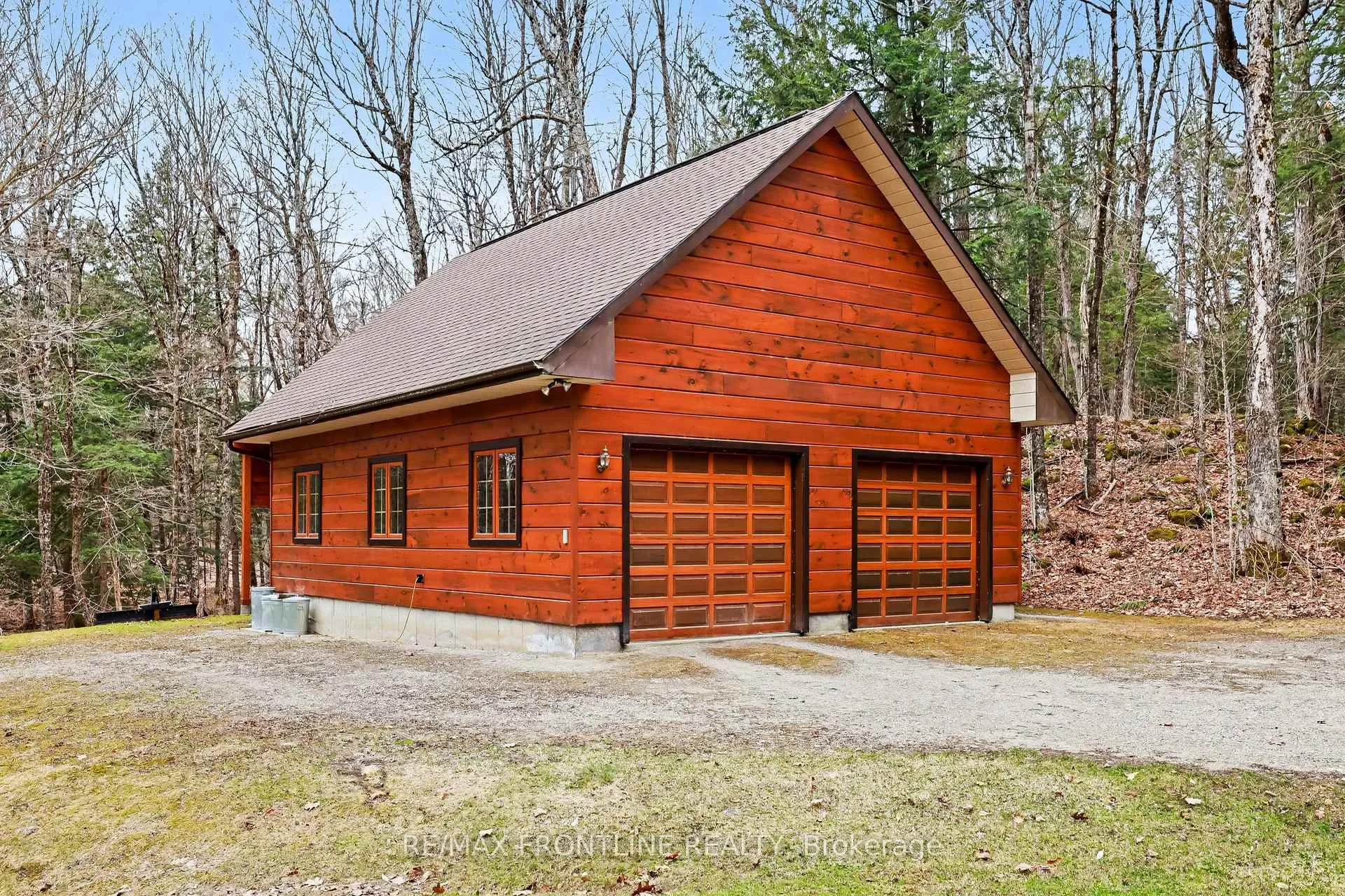 Photo 3 of 1337 Fallbrook Road, Tay Valley, Bathurst/Burgess & Sherbrooke (Bathurst) Twp — HOMEH
