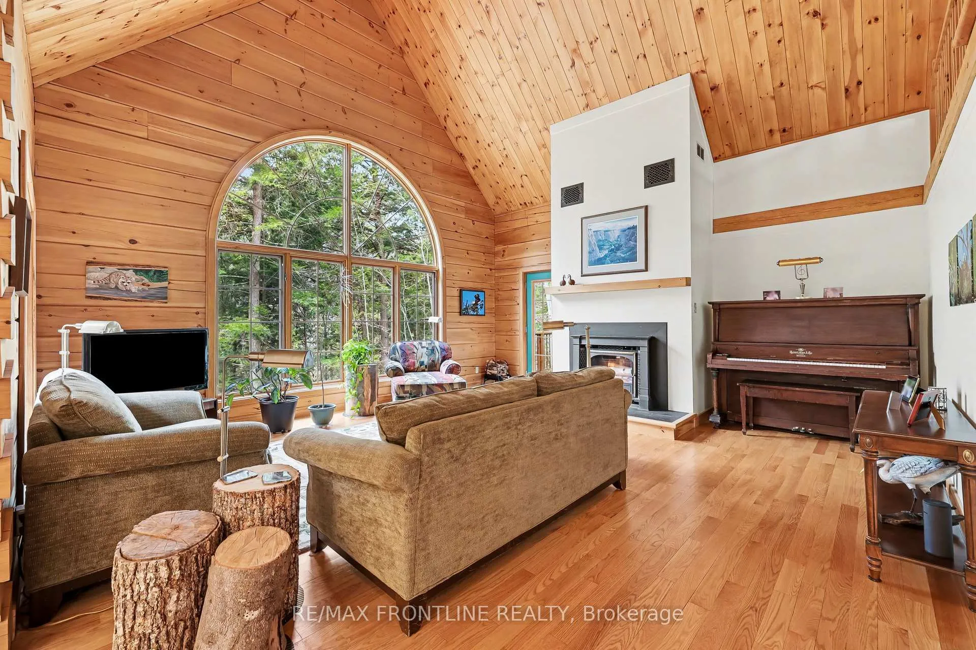 Photo 14 of 1337 Fallbrook Road, Tay Valley, Bathurst/Burgess & Sherbrooke (Bathurst) Twp — HOMEH