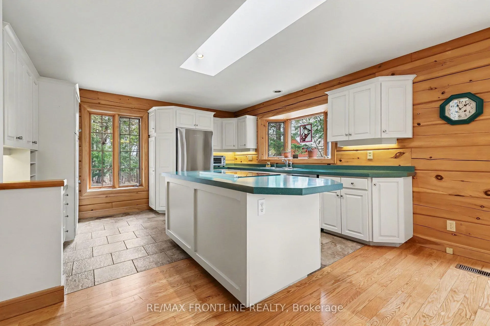 Photo 19 of 1337 Fallbrook Road, Tay Valley, Bathurst/Burgess & Sherbrooke (Bathurst) Twp — HOMEH