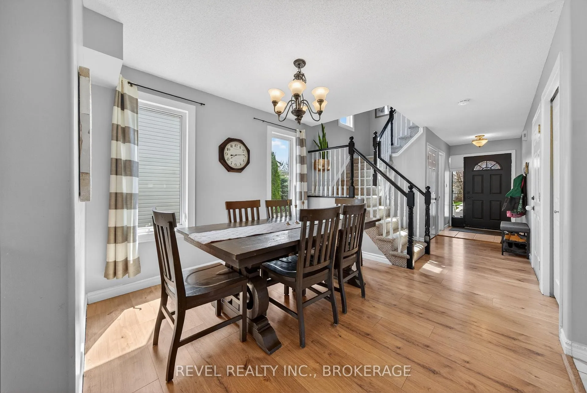 Photo 5 of 129 Amy Lynn Drive, Loyalist, Amherstview — HOMEH