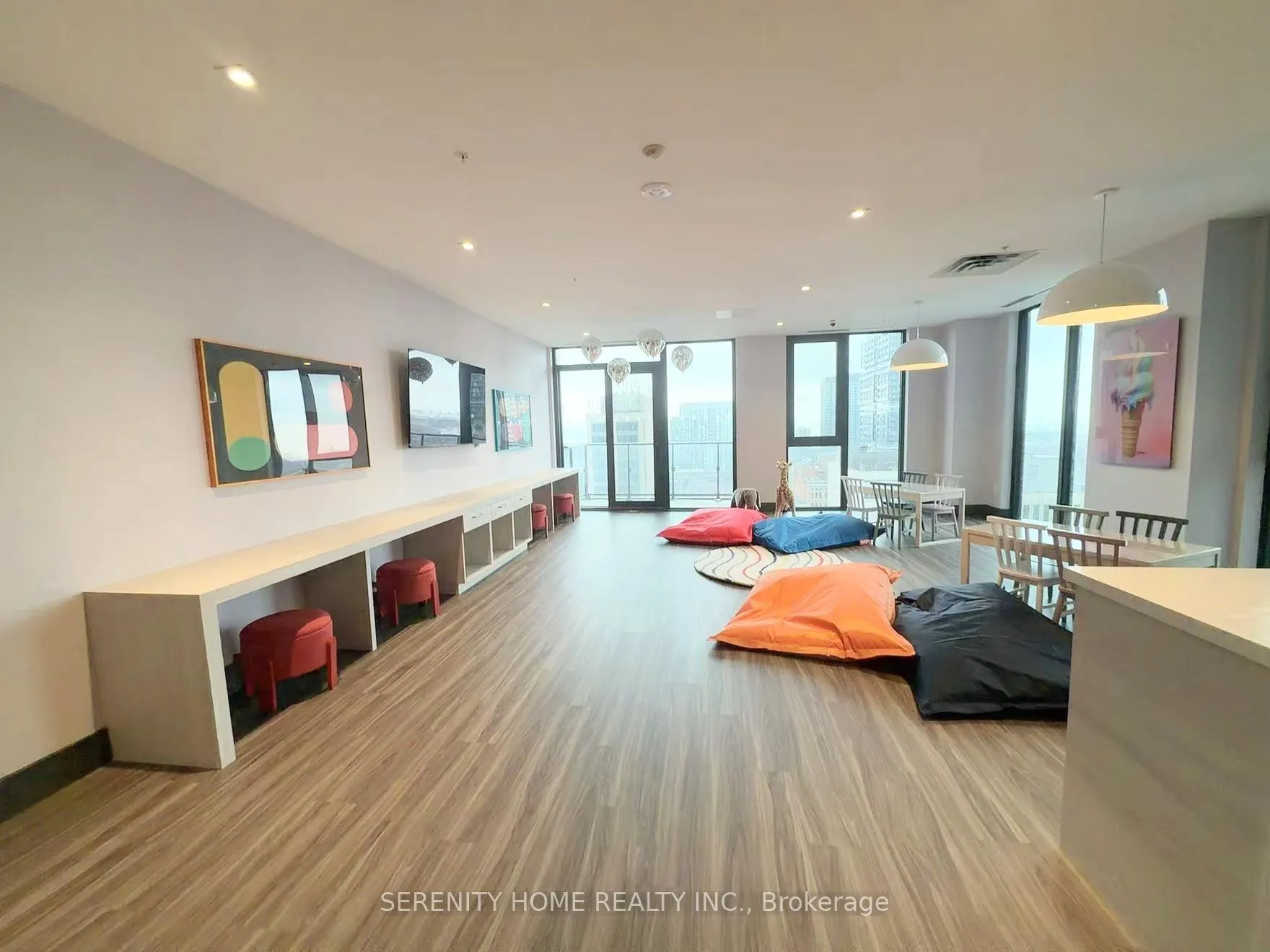 Photo 13 of Unit 1223, 75 James Street S, Hamilton, Corktown — HOMEH