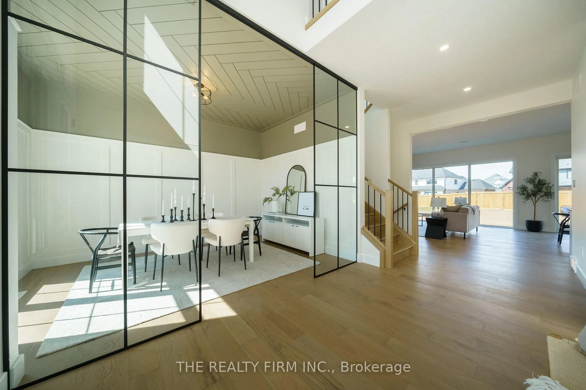 Photo 4 of 262 Harvest Lane, Thames Centre, Dorchester — HOMEH