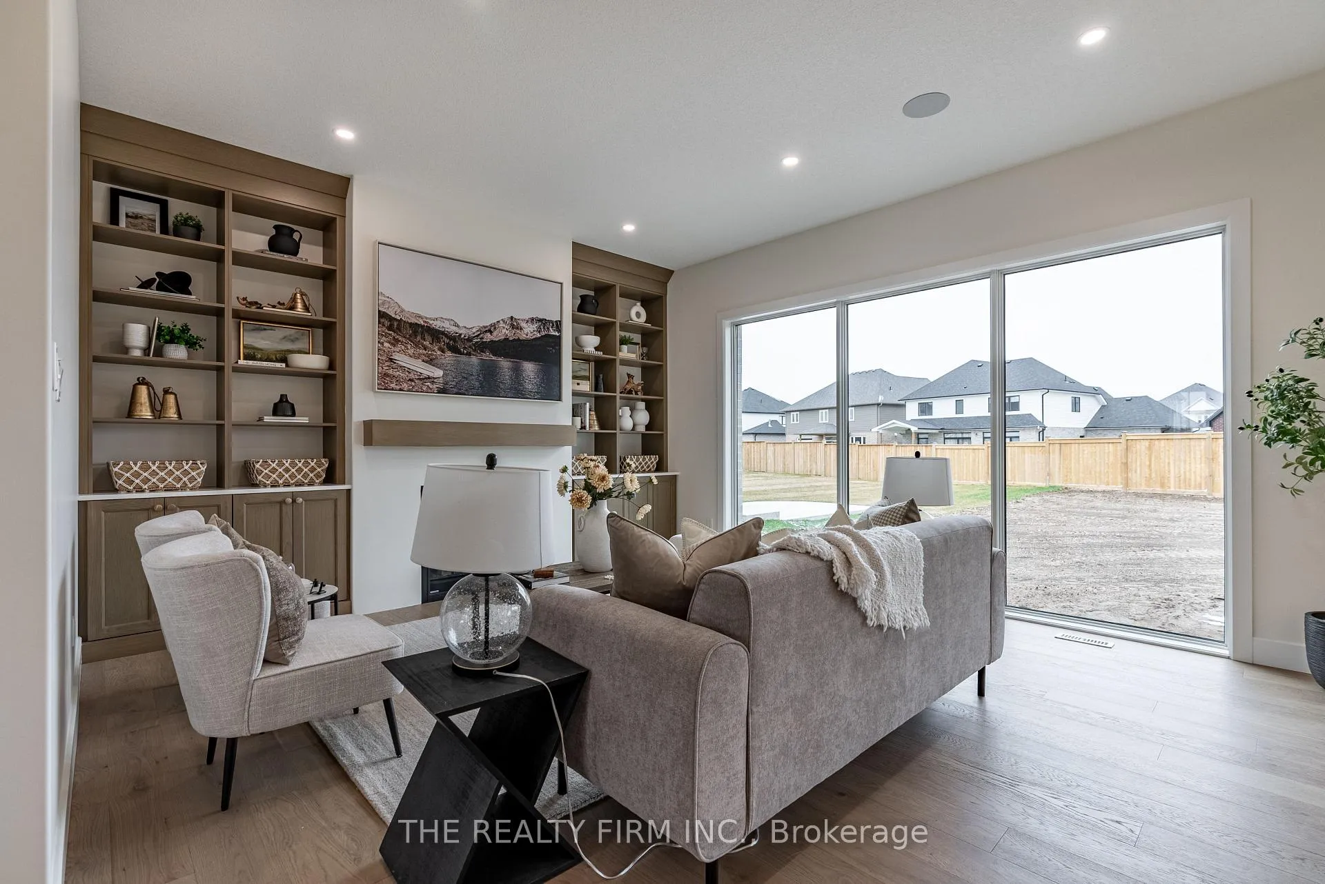 Photo 7 of 262 Harvest Lane, Thames Centre, Dorchester — HOMEH