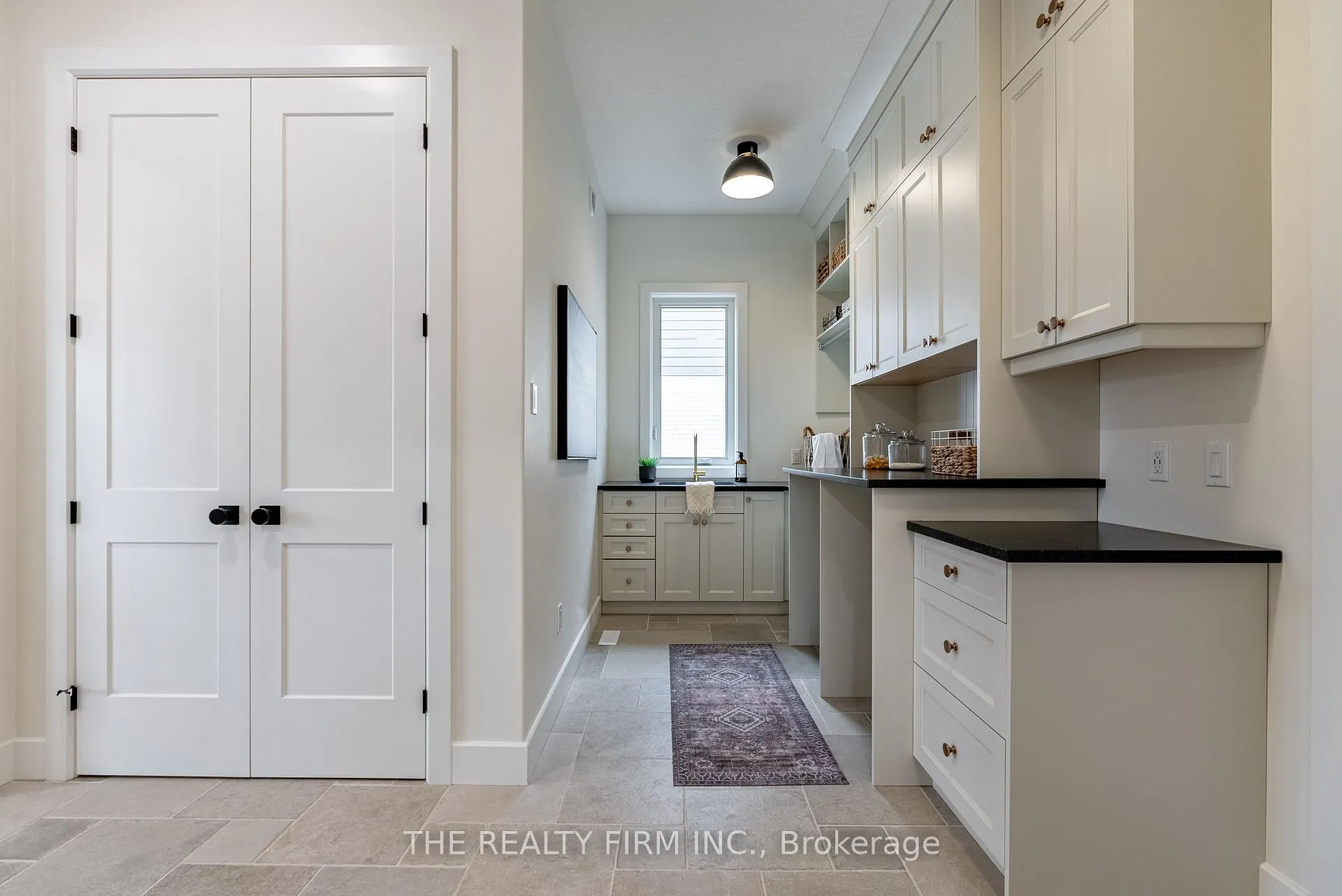 Photo 20 of 262 Harvest Lane, Thames Centre, Dorchester — HOMEH