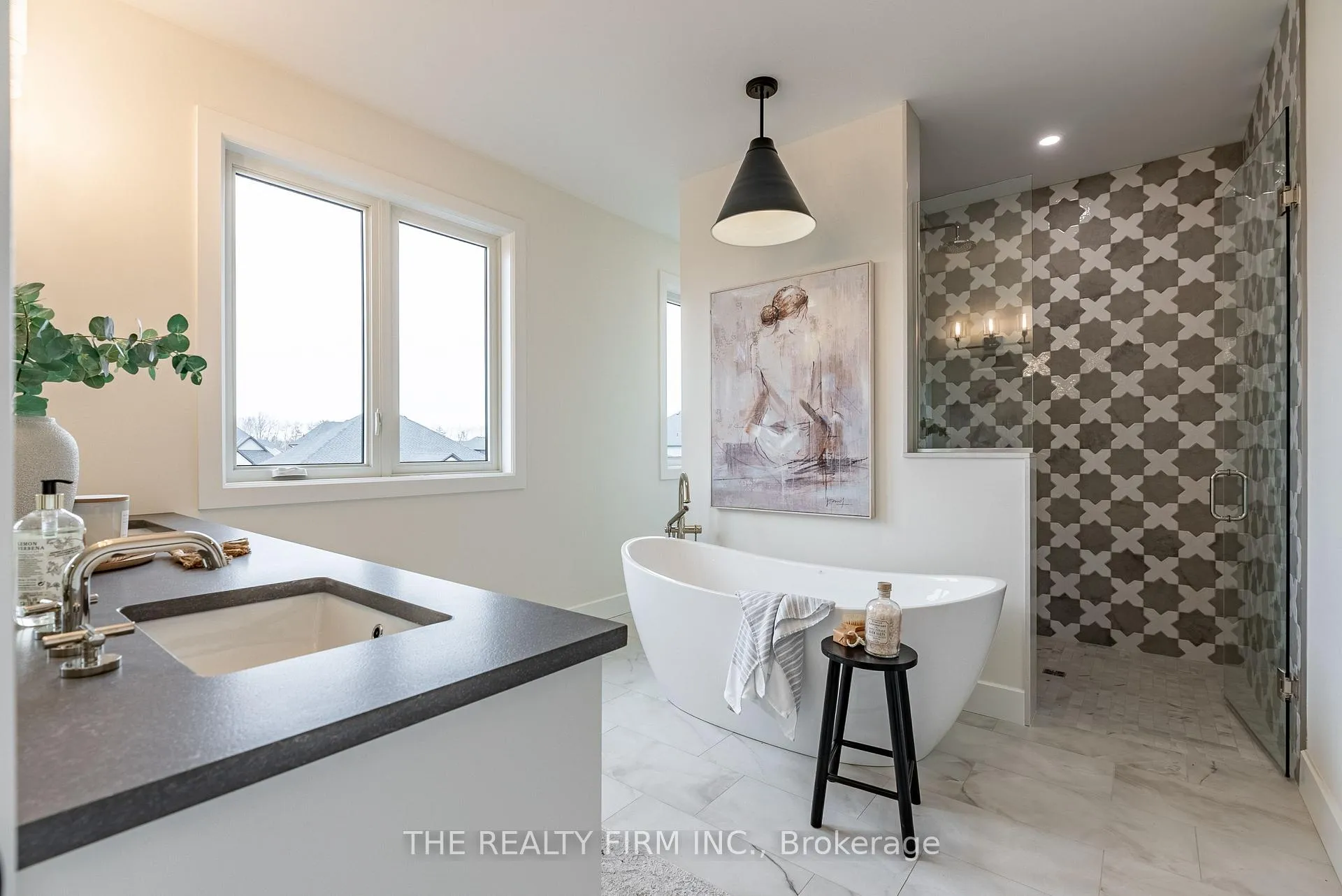 Photo 25 of 262 Harvest Lane, Thames Centre, Dorchester — HOMEH