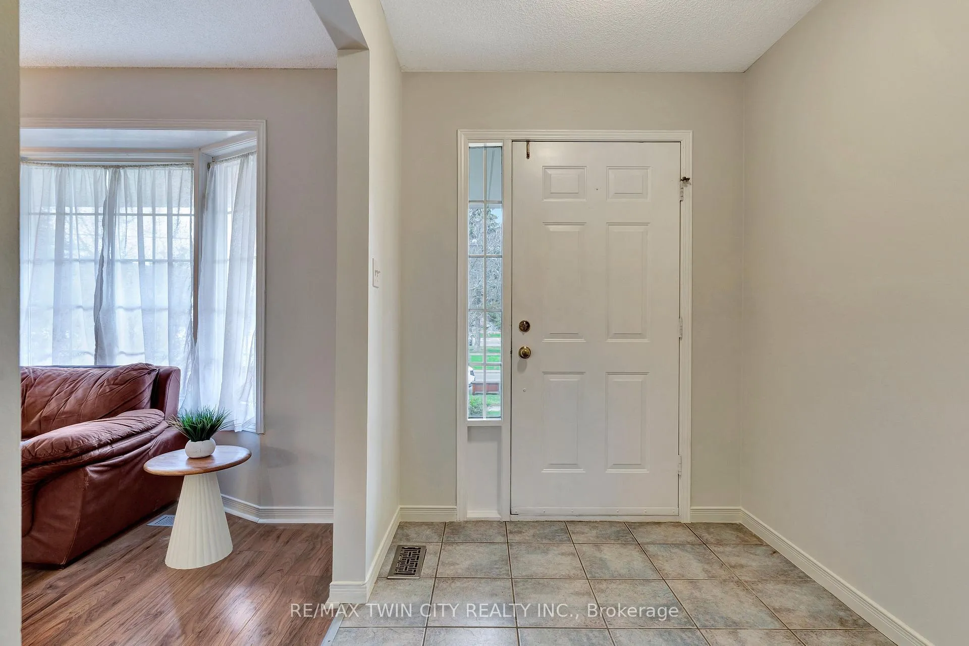 Photo 4 of 167 Wissler Road, Waterloo — HOMEH