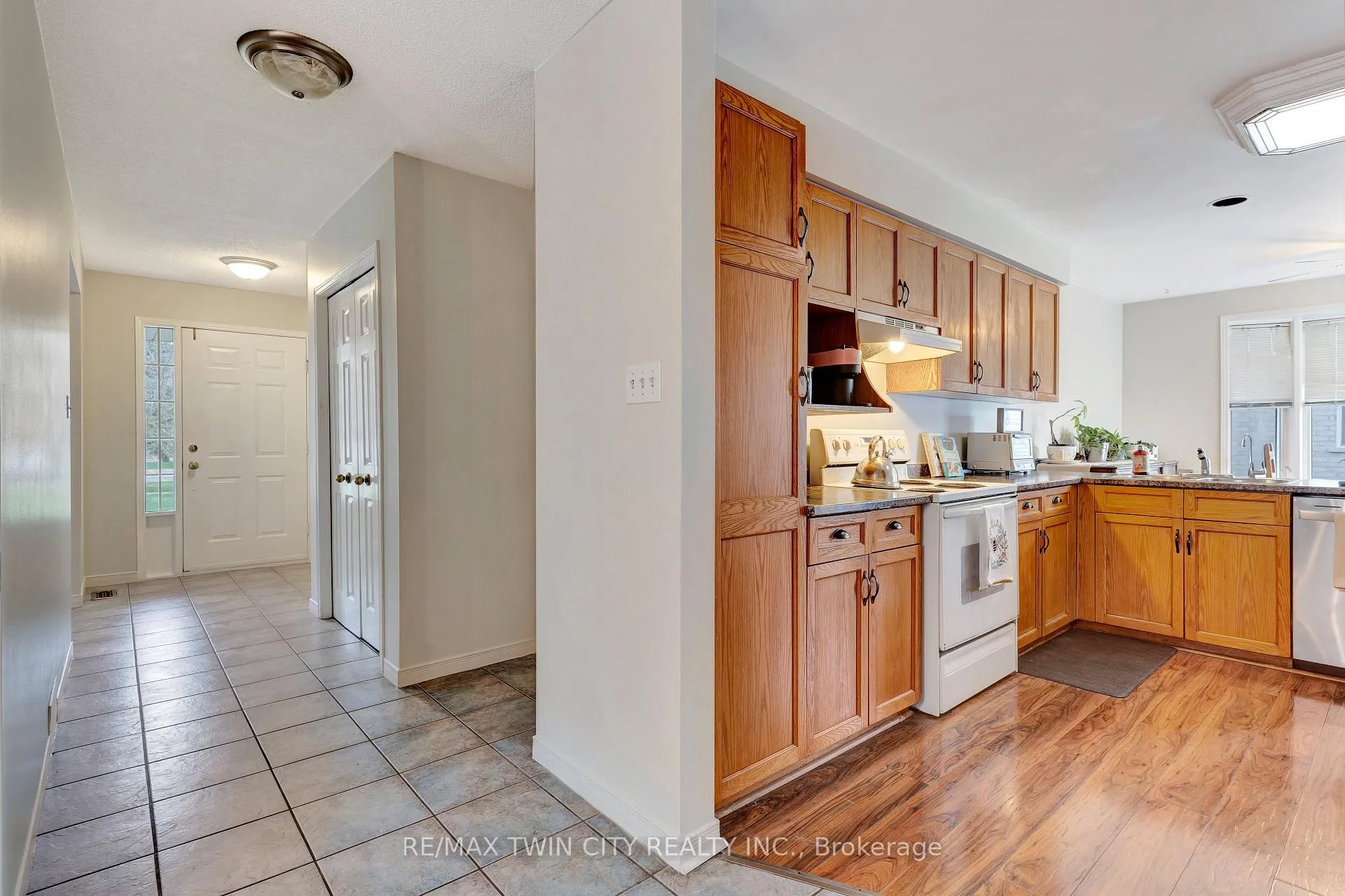 Photo 10 of 167 Wissler Road, Waterloo — HOMEH