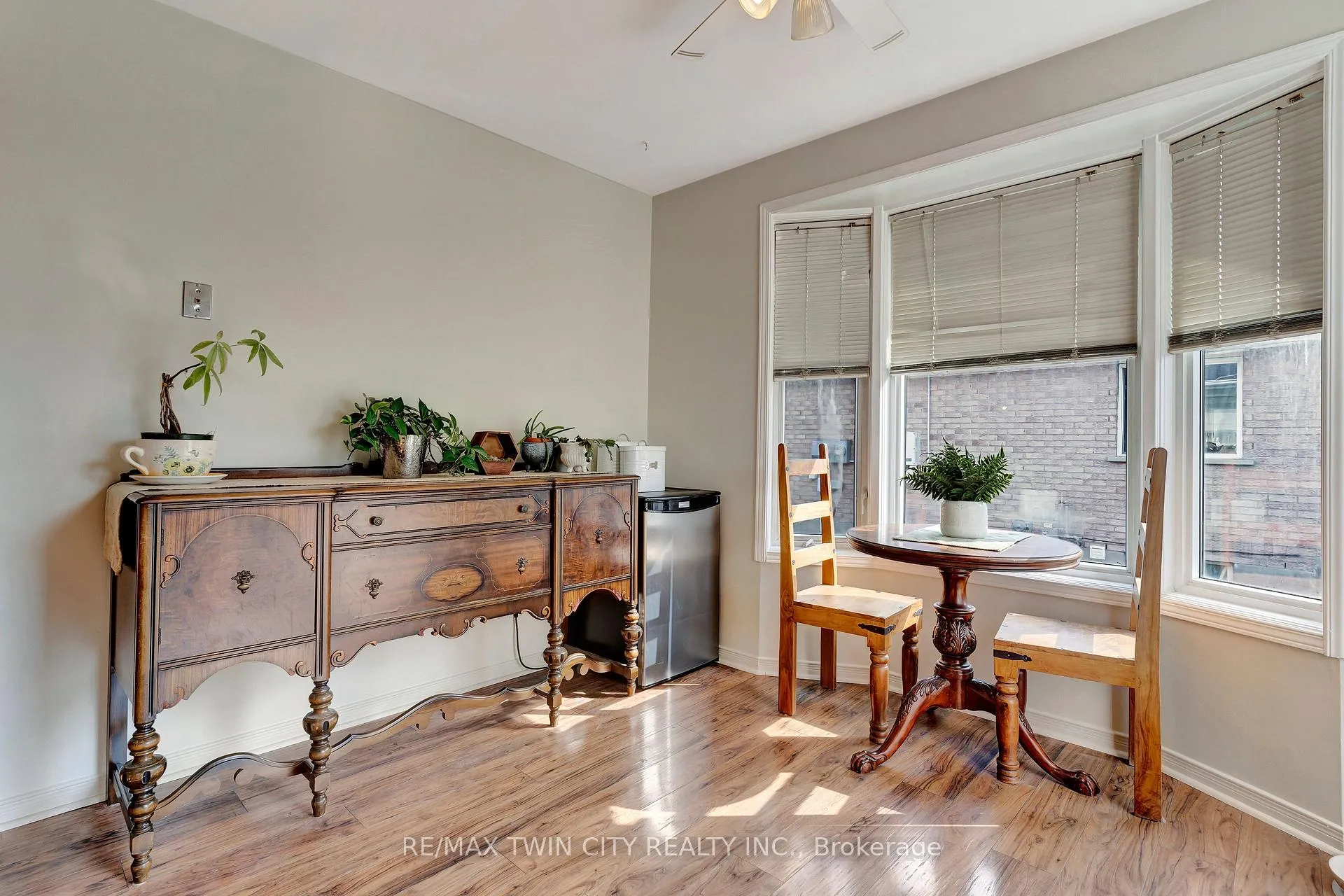 Photo 16 of 167 Wissler Road, Waterloo — HOMEH