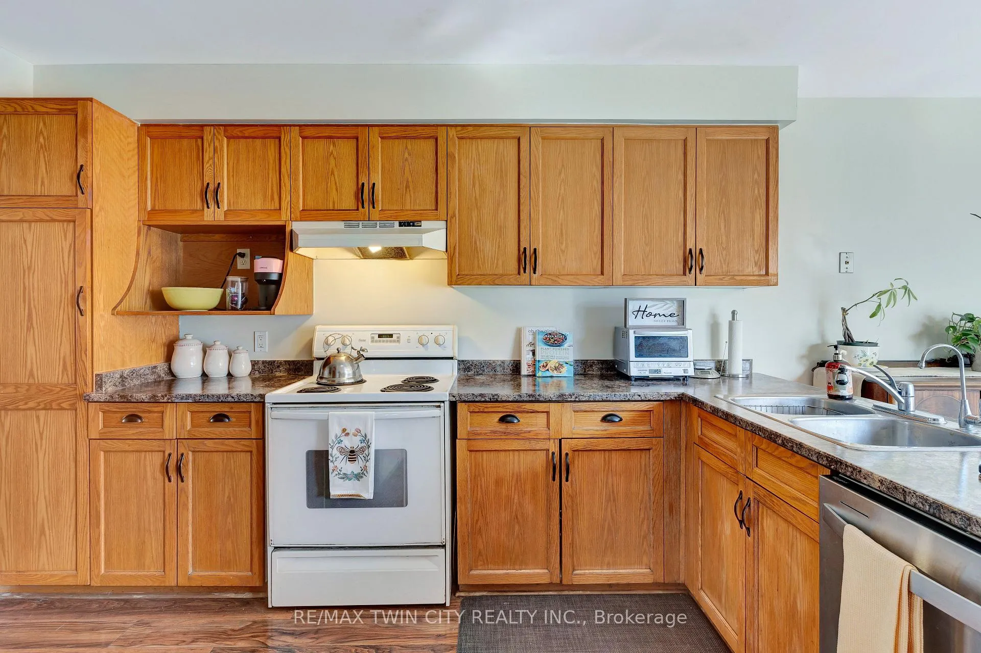 Photo 19 of 167 Wissler Road, Waterloo — HOMEH