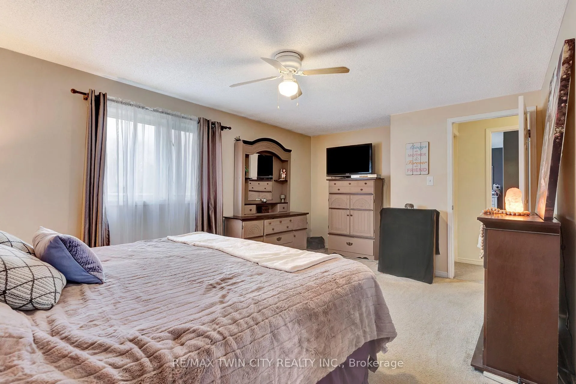 Photo 22 of 167 Wissler Road, Waterloo — HOMEH