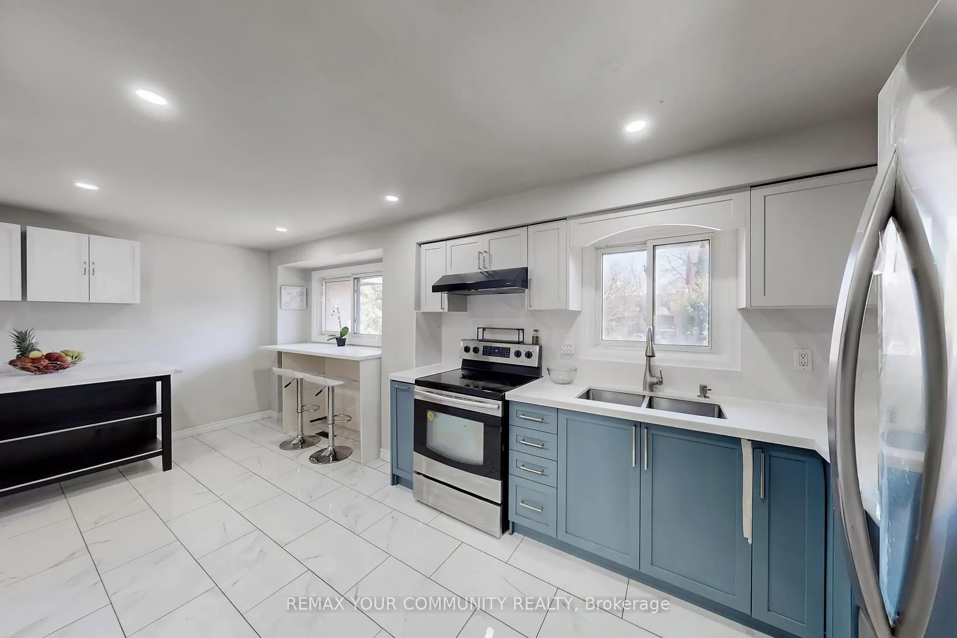 Photo 20 of Unit 16, 72 Ashglen Way, Markham, Unionville — HOMEH