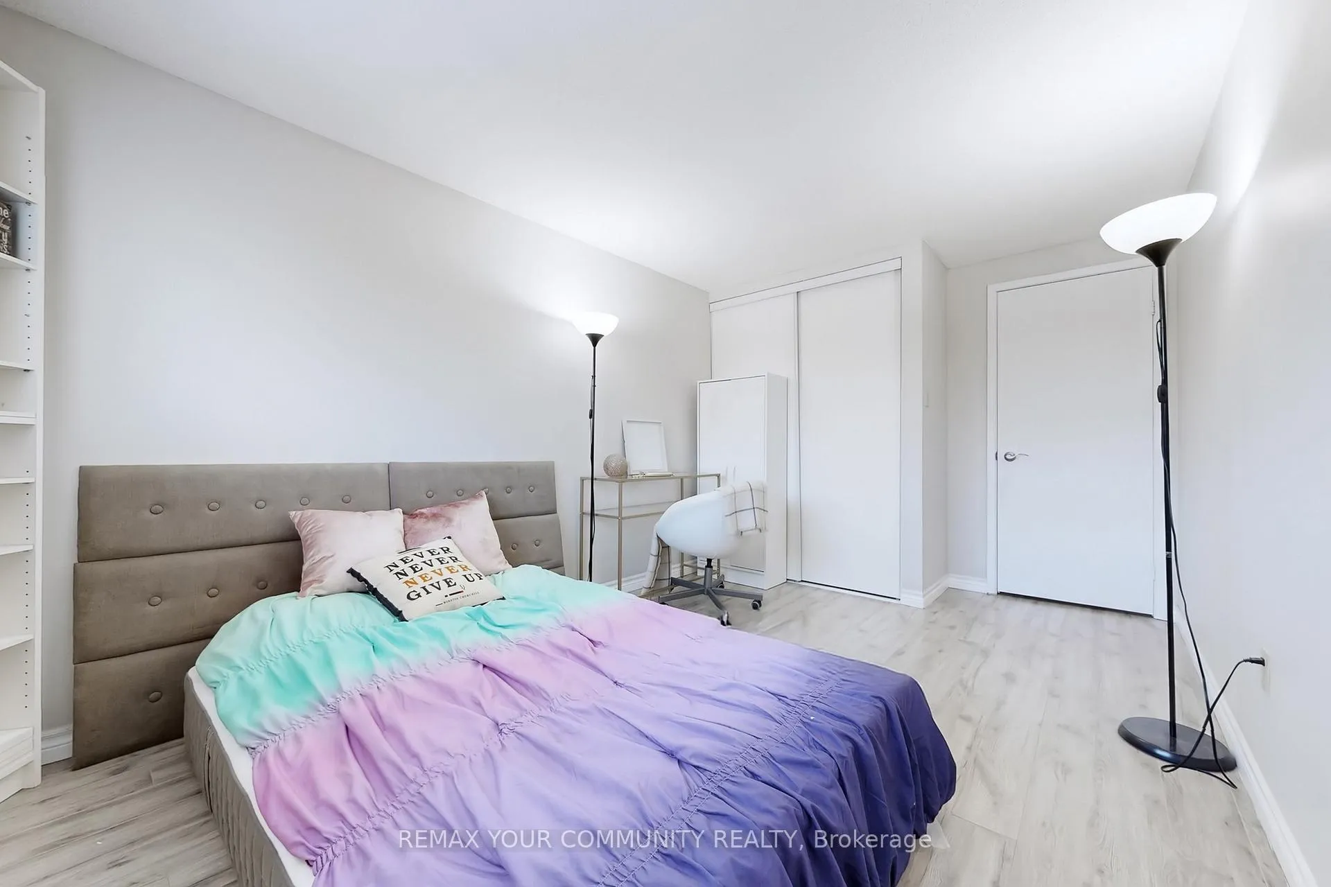 Photo 33 of Unit 16, 72 Ashglen Way, Markham, Unionville — HOMEH